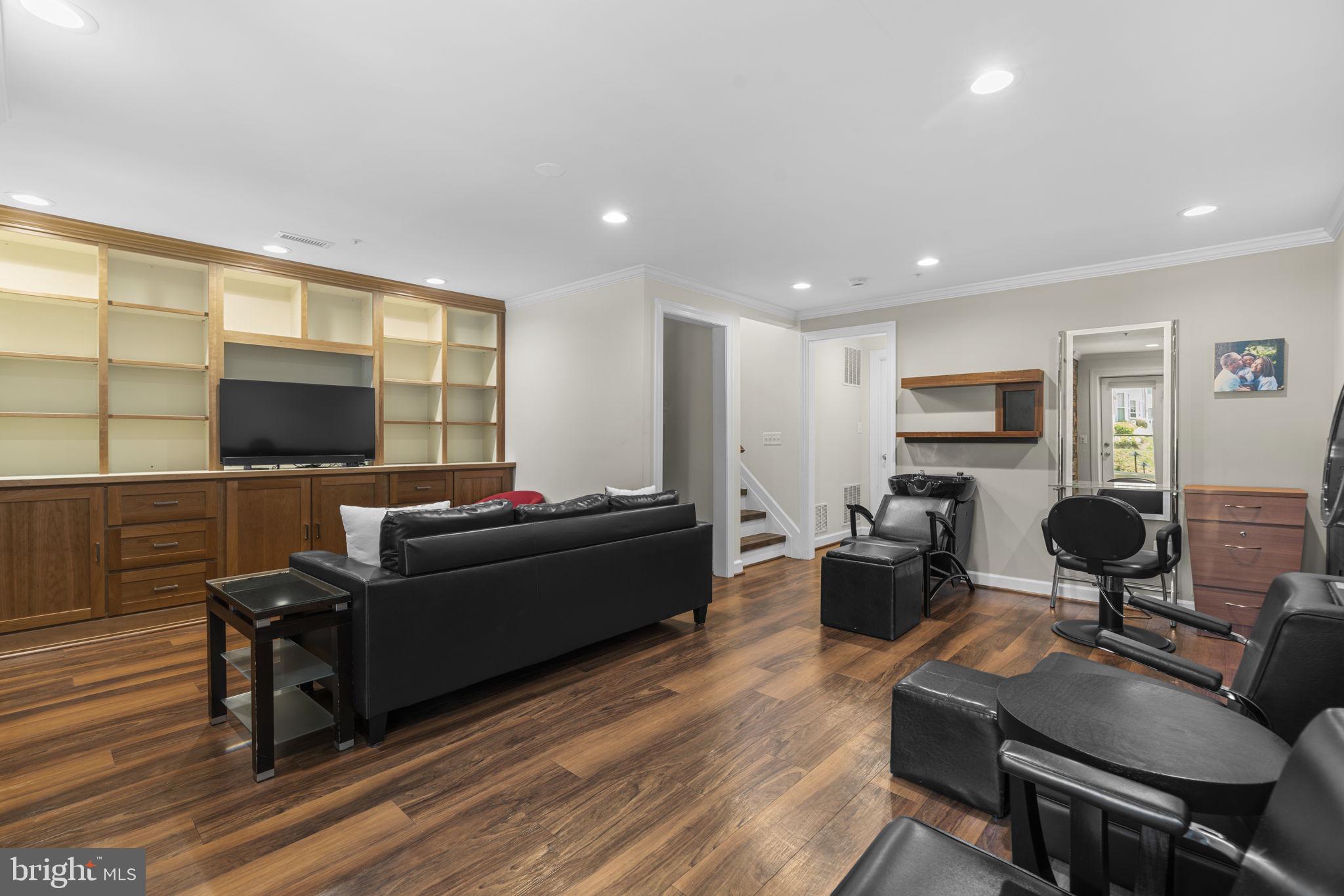 WINDGATE - Residential