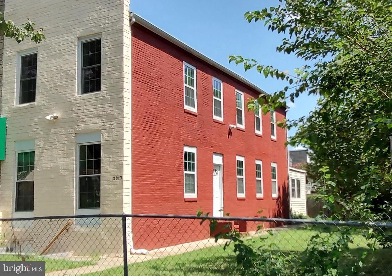 STATION NORTH ARTS DISTRICT - Residential