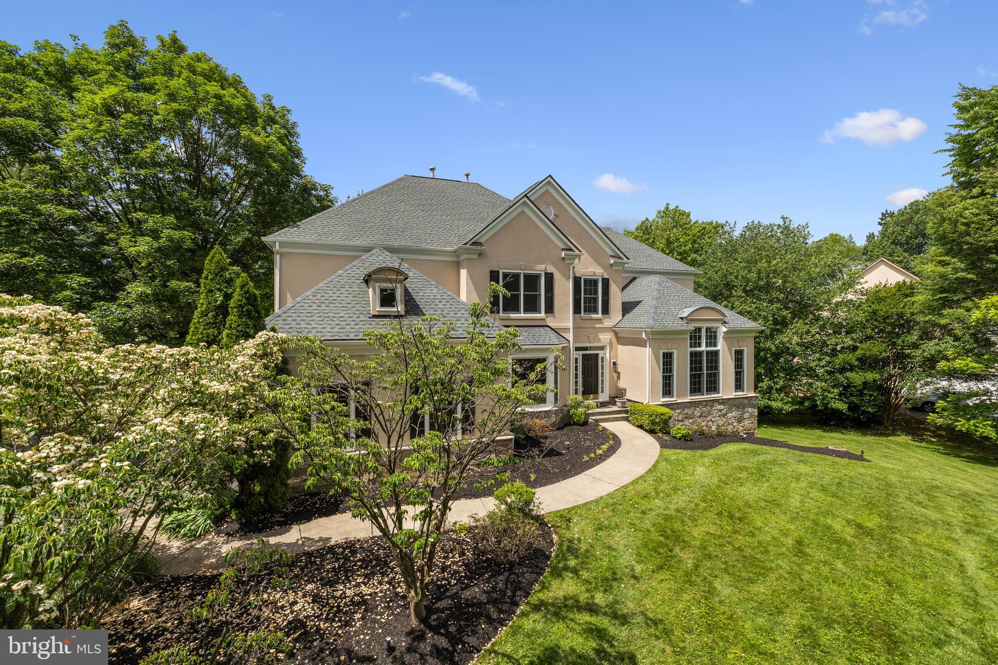 SMC MCLEAN - Residential