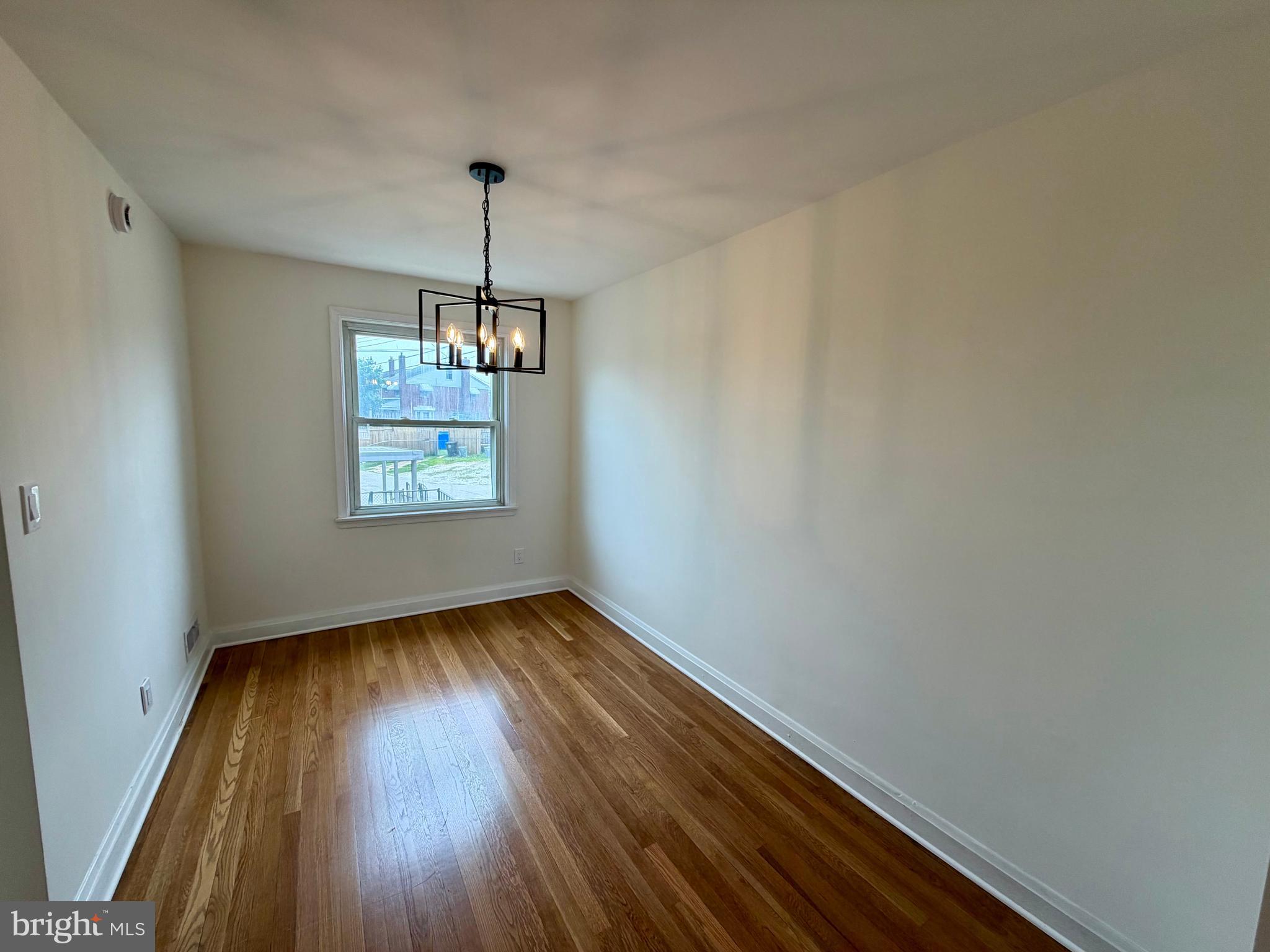 MIDDLESEX - Residential