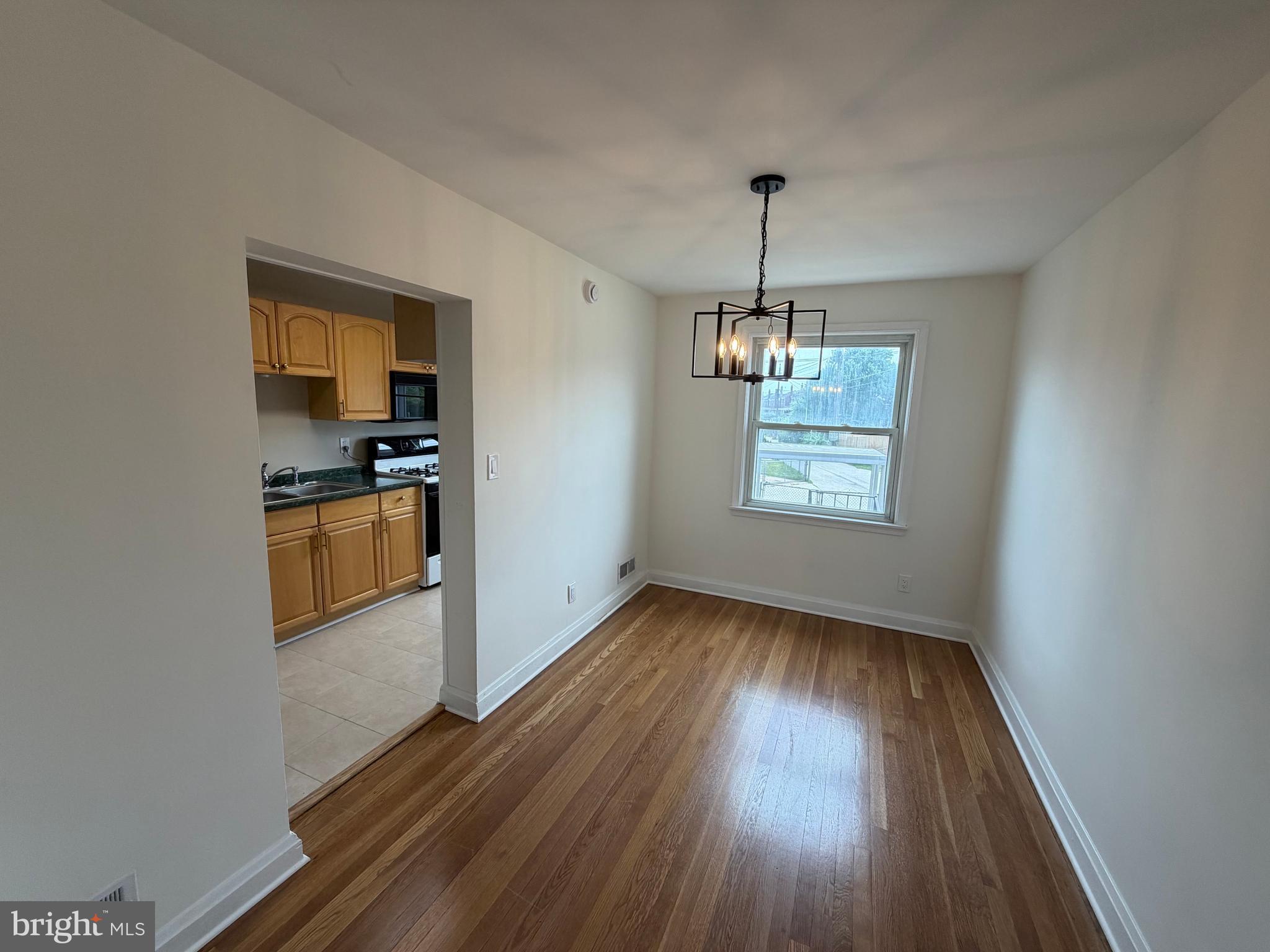 MIDDLESEX - Residential
