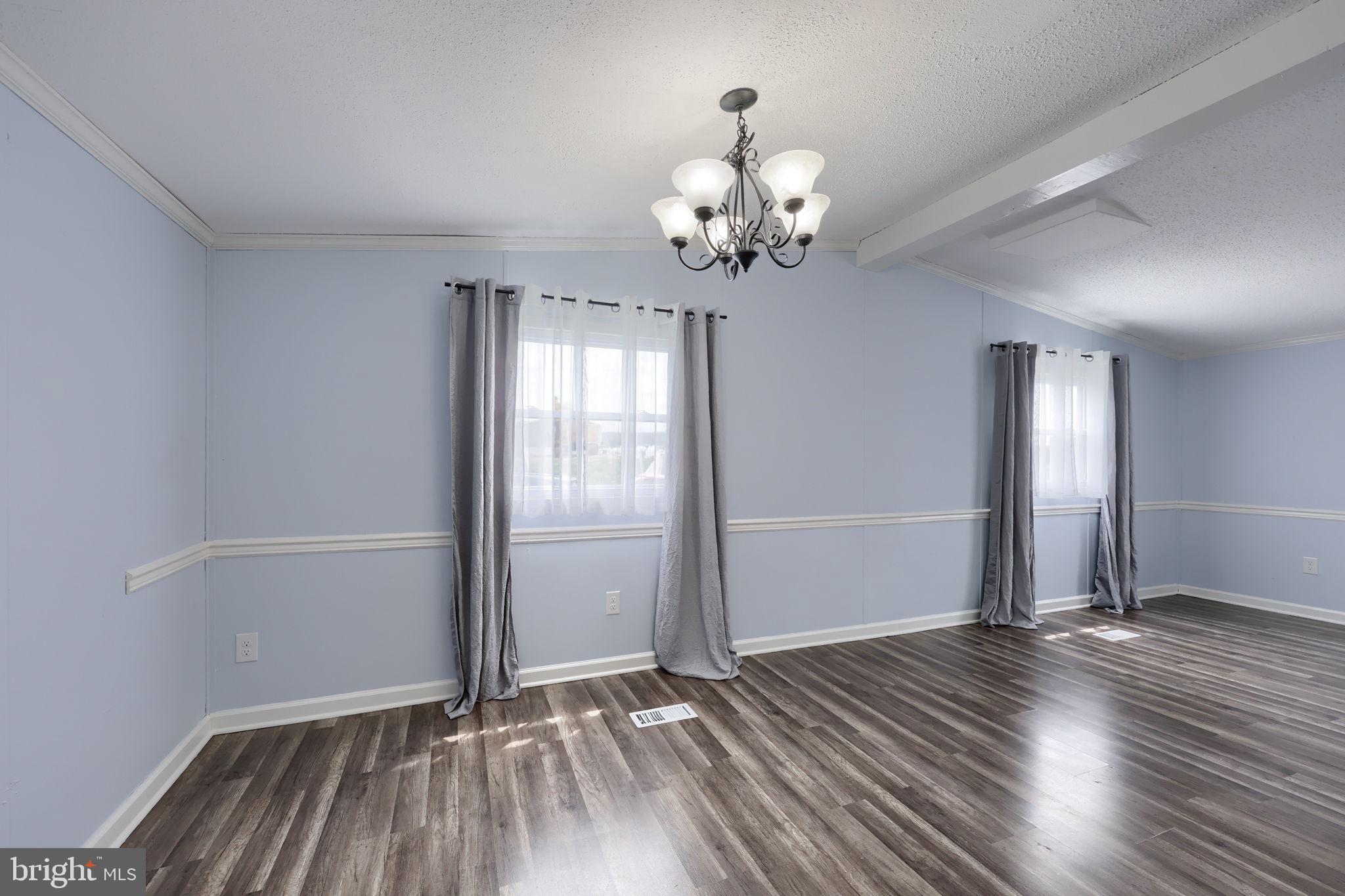SUNSET ESTATES MHP - Residential
