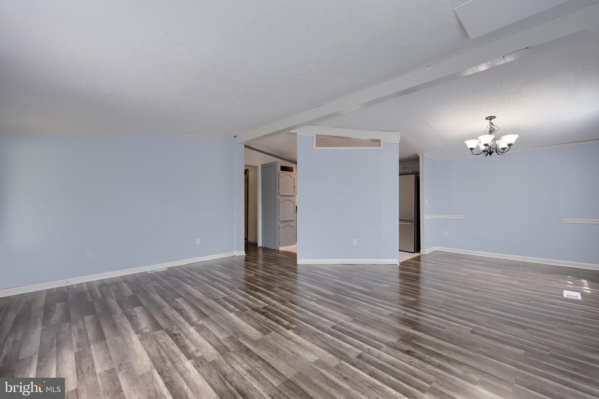 SUNSET ESTATES MHP - Residential