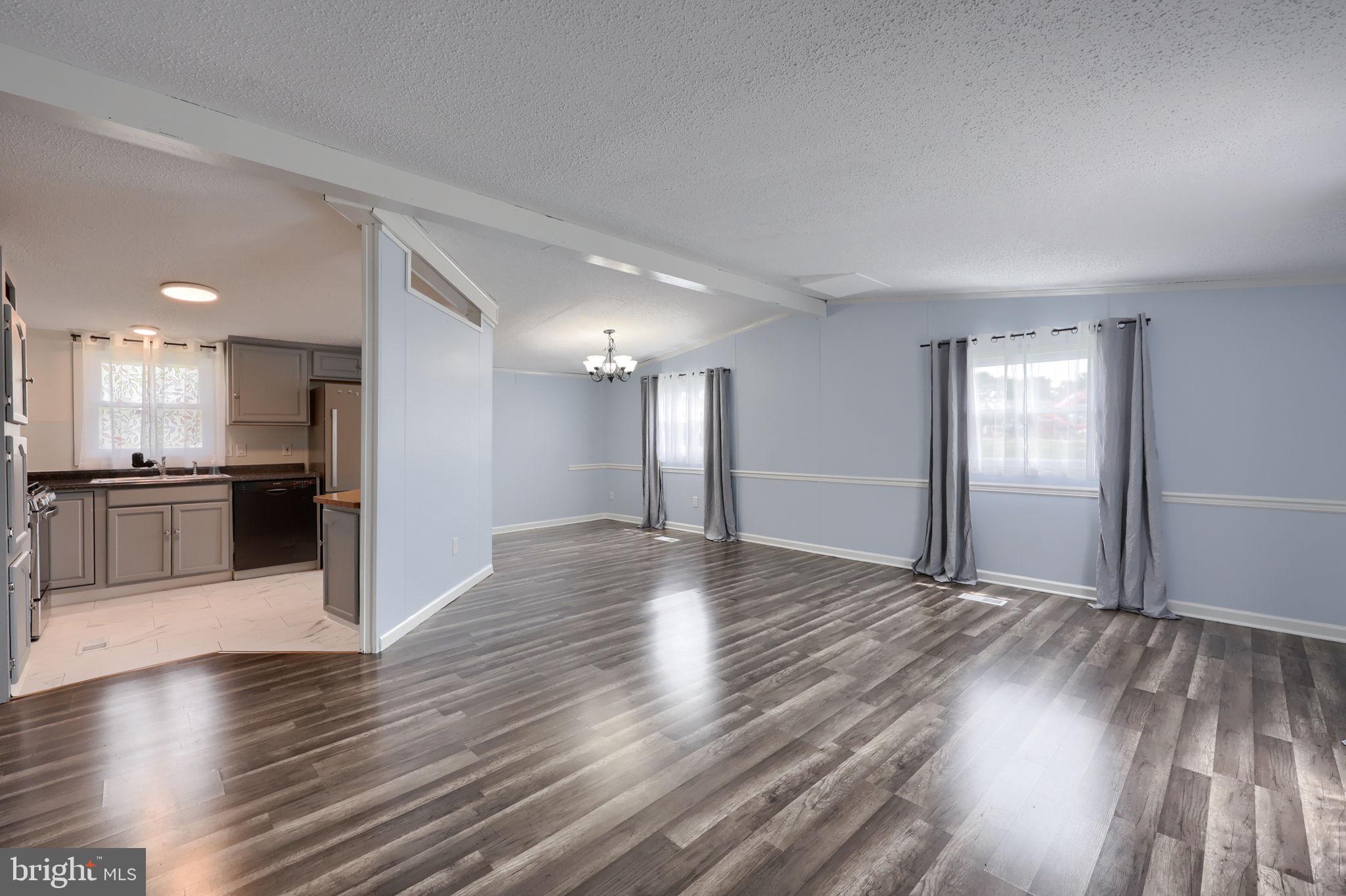 SUNSET ESTATES MHP - Residential