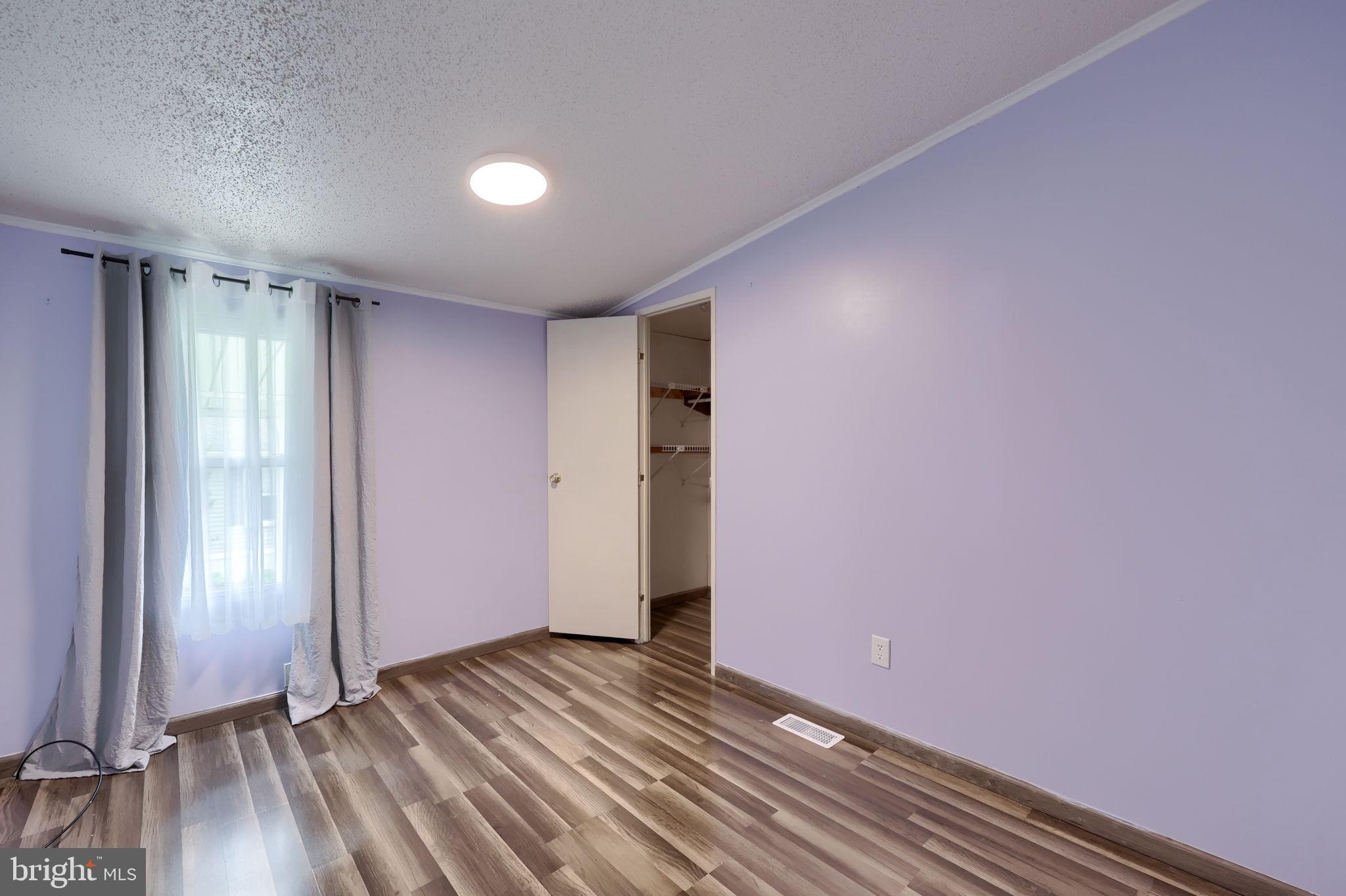 SUNSET ESTATES MHP - Residential