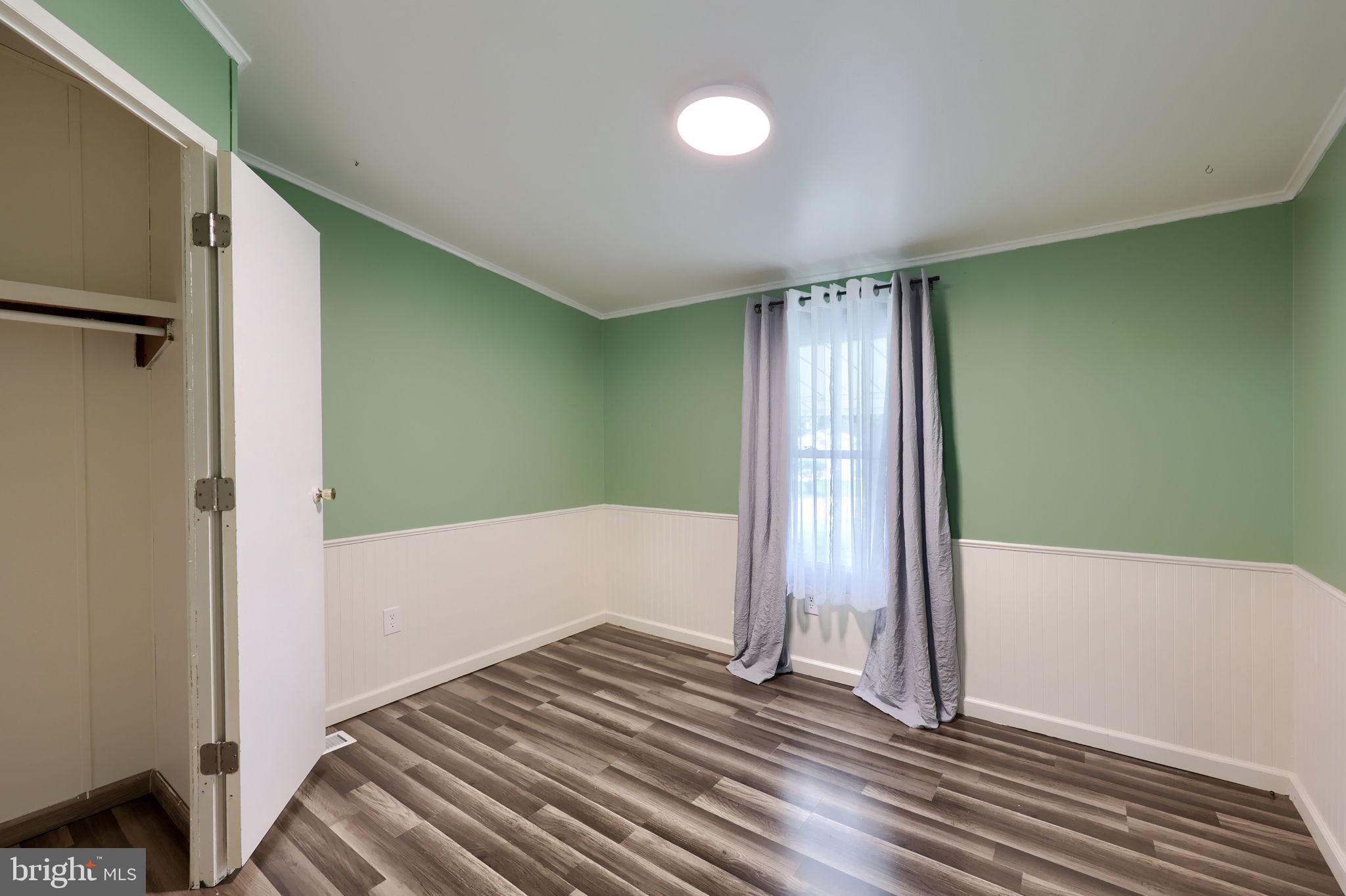SUNSET ESTATES MHP - Residential