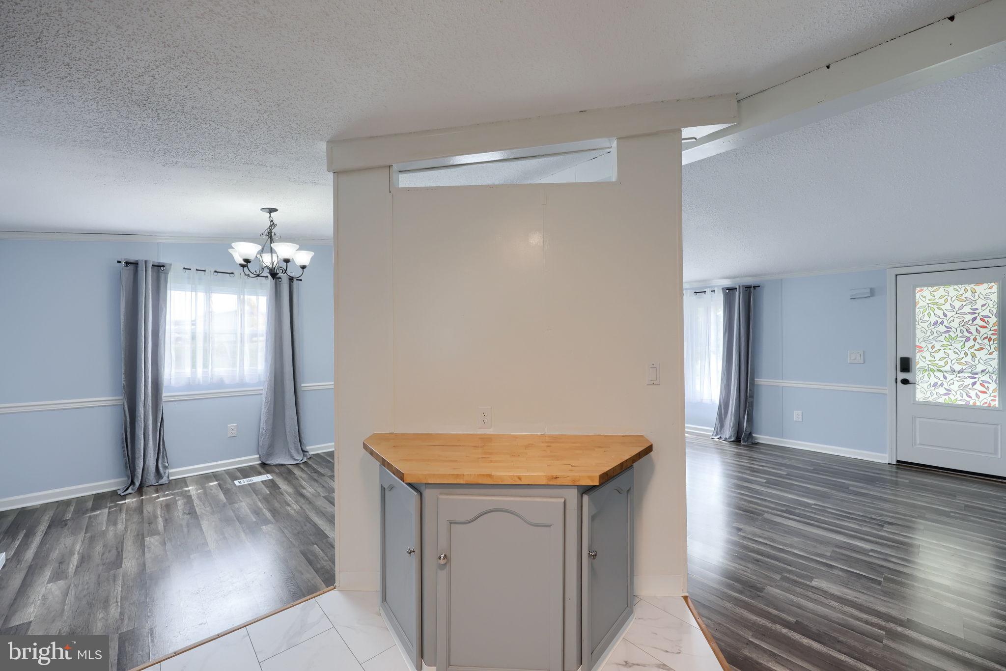 SUNSET ESTATES MHP - Residential