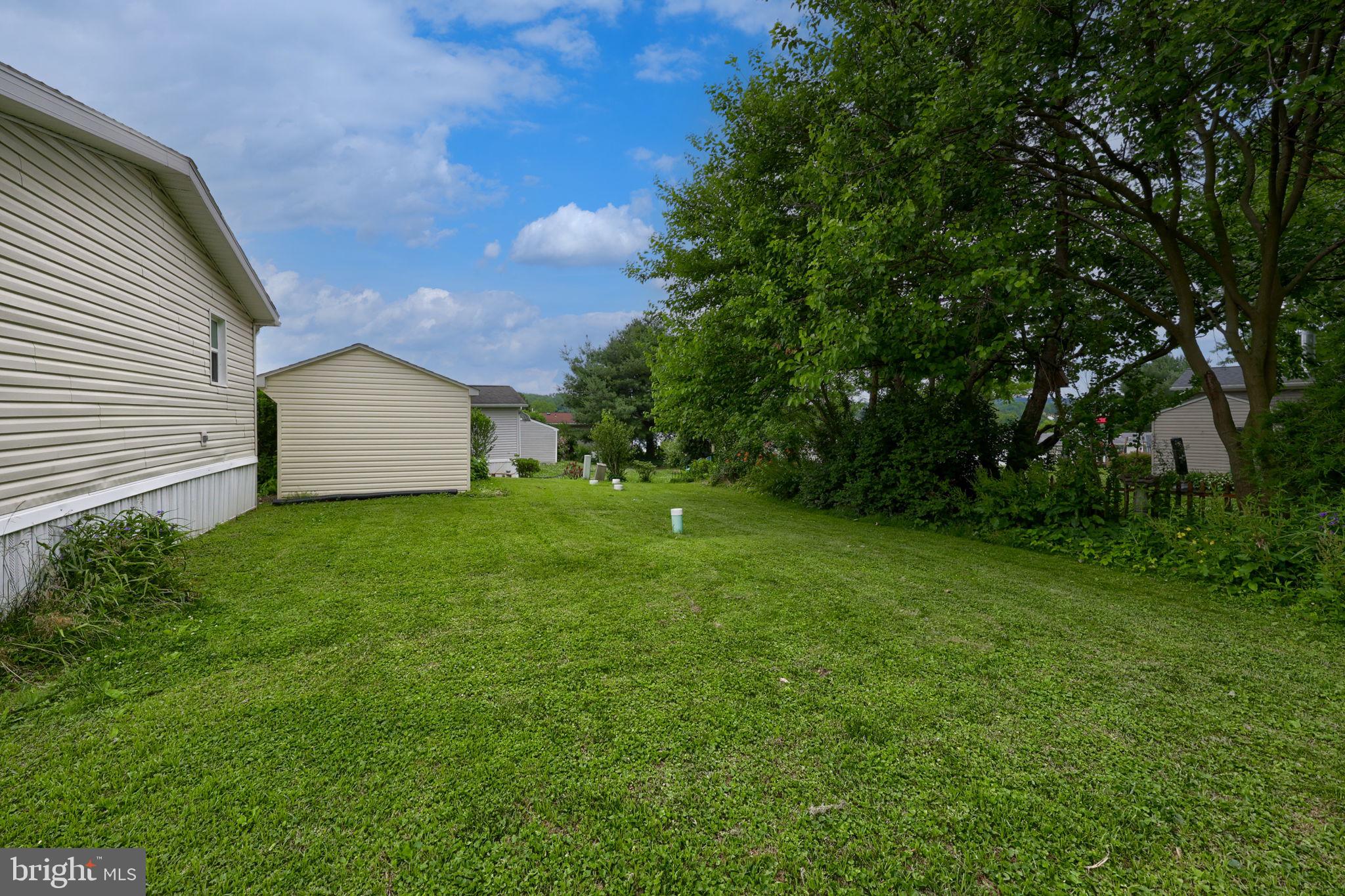 SUNSET ESTATES MHP - Residential