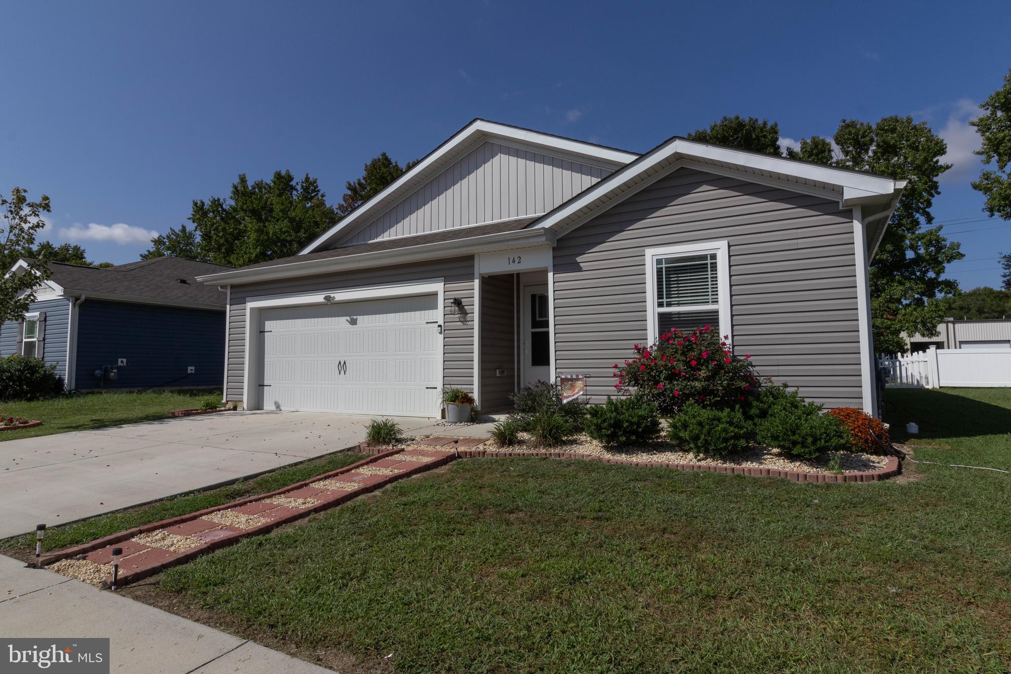 MEARFIELD - Residential