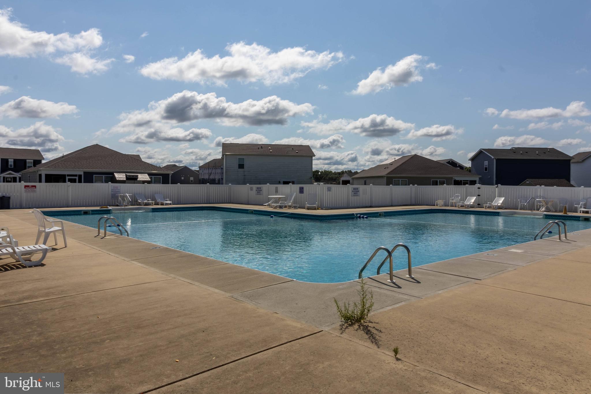 MEARFIELD - Residential