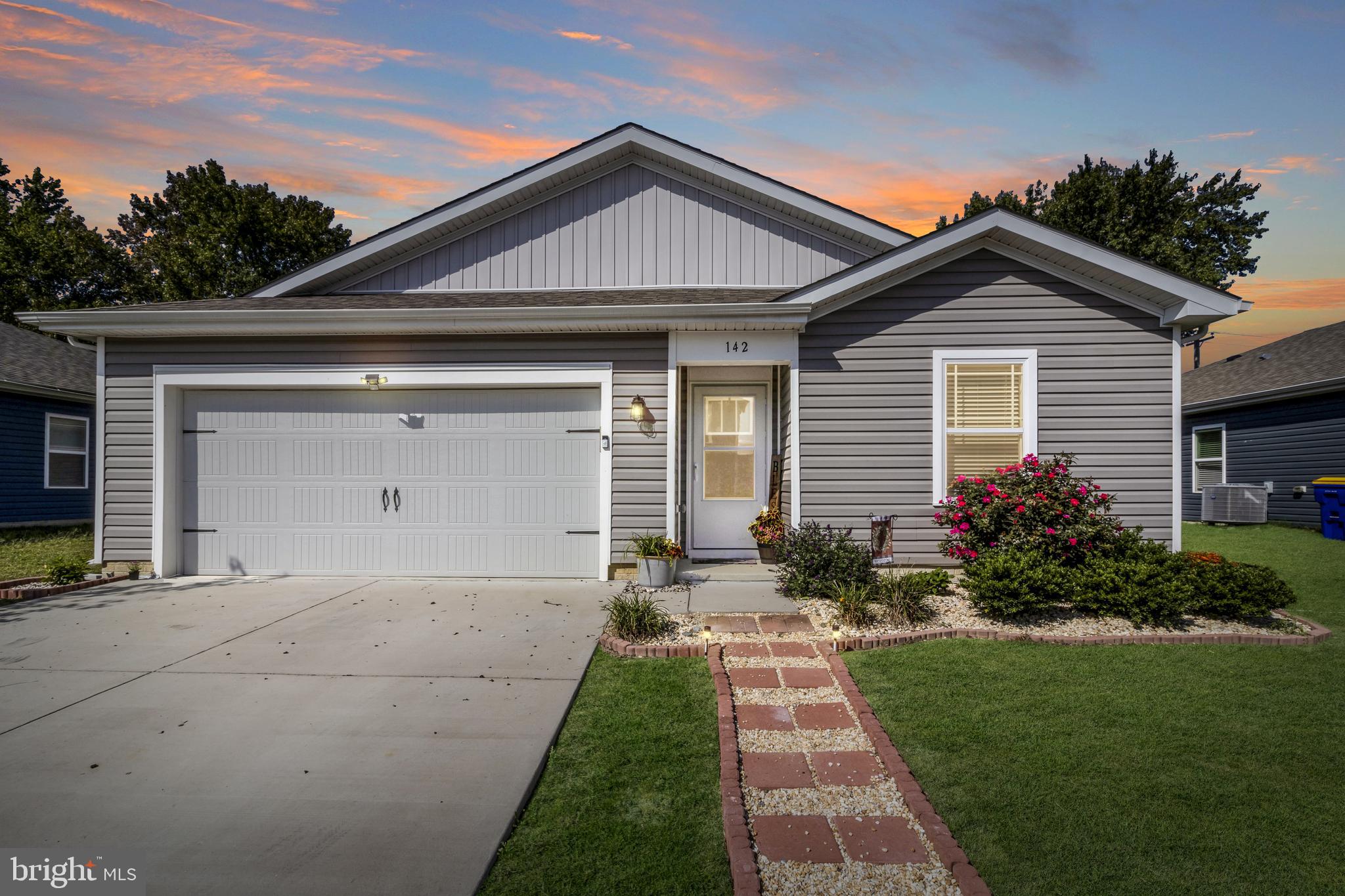 MEARFIELD - Residential