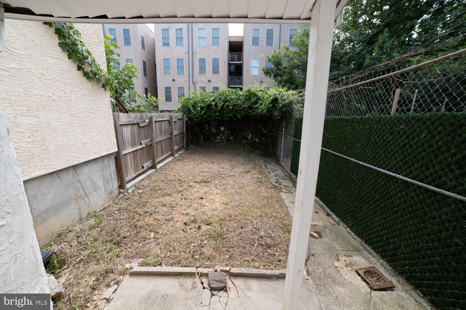 TEMPLE UNIVERSITY - Residential