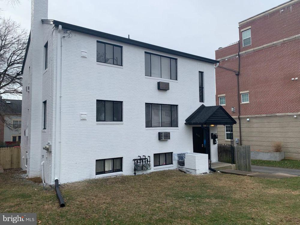 BALLSTON - Residential Income