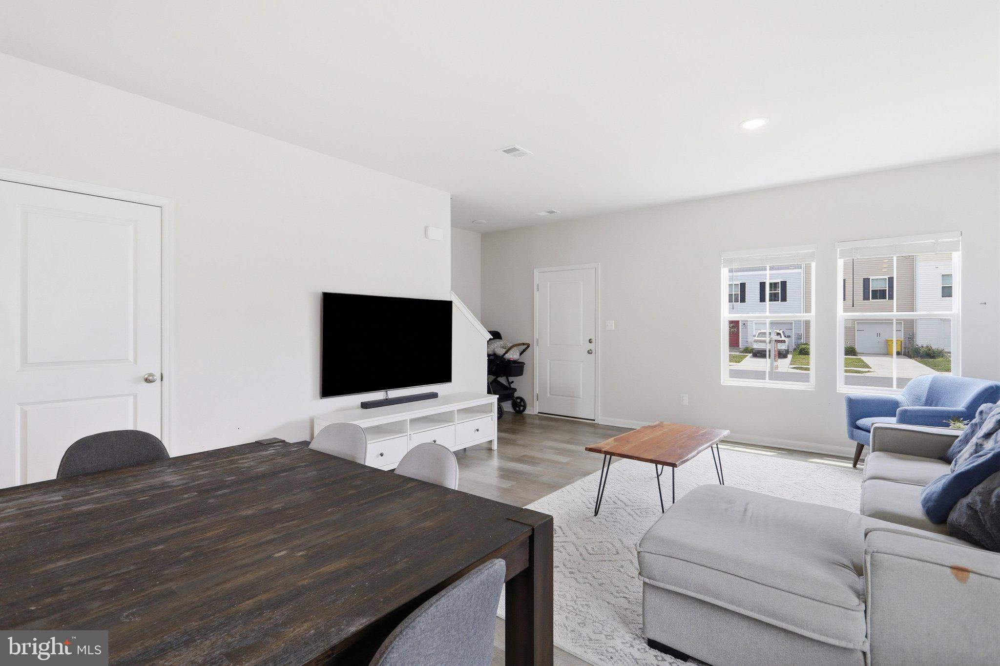 DILLON FARM - Residential