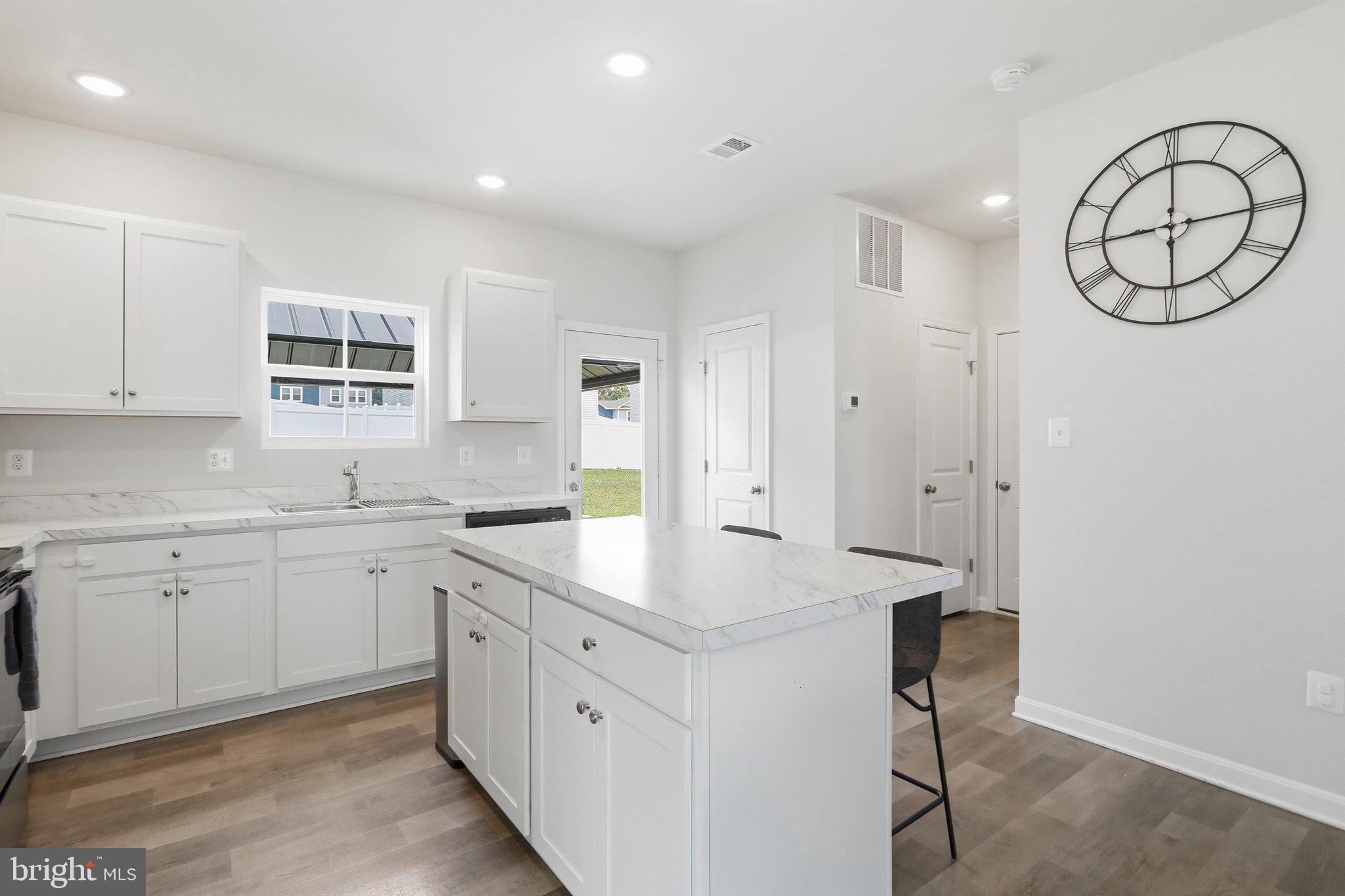 DILLON FARM - Residential