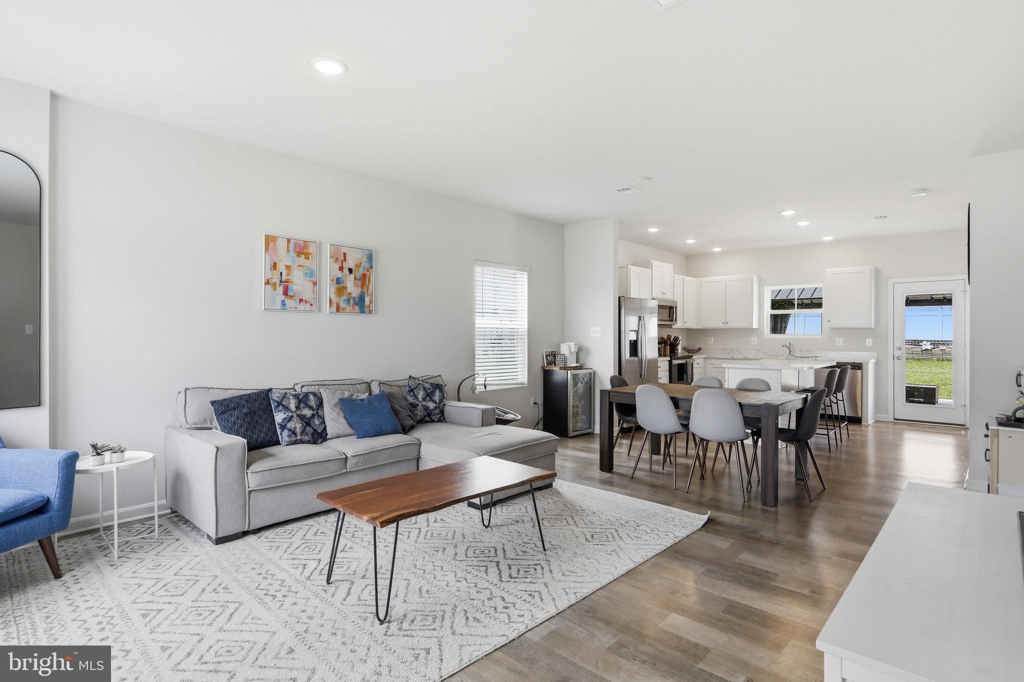 DILLON FARM - Residential