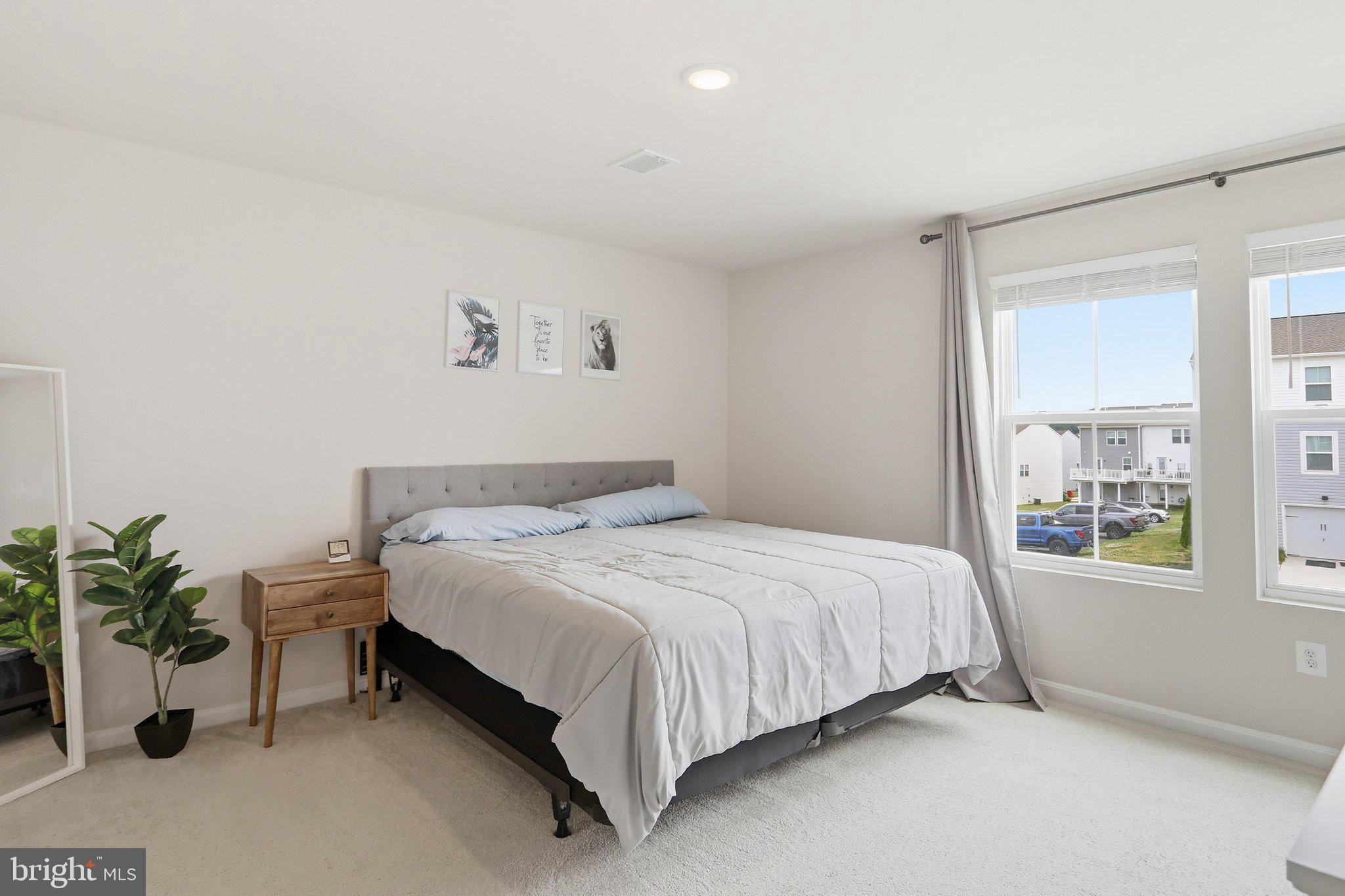 DILLON FARM - Residential