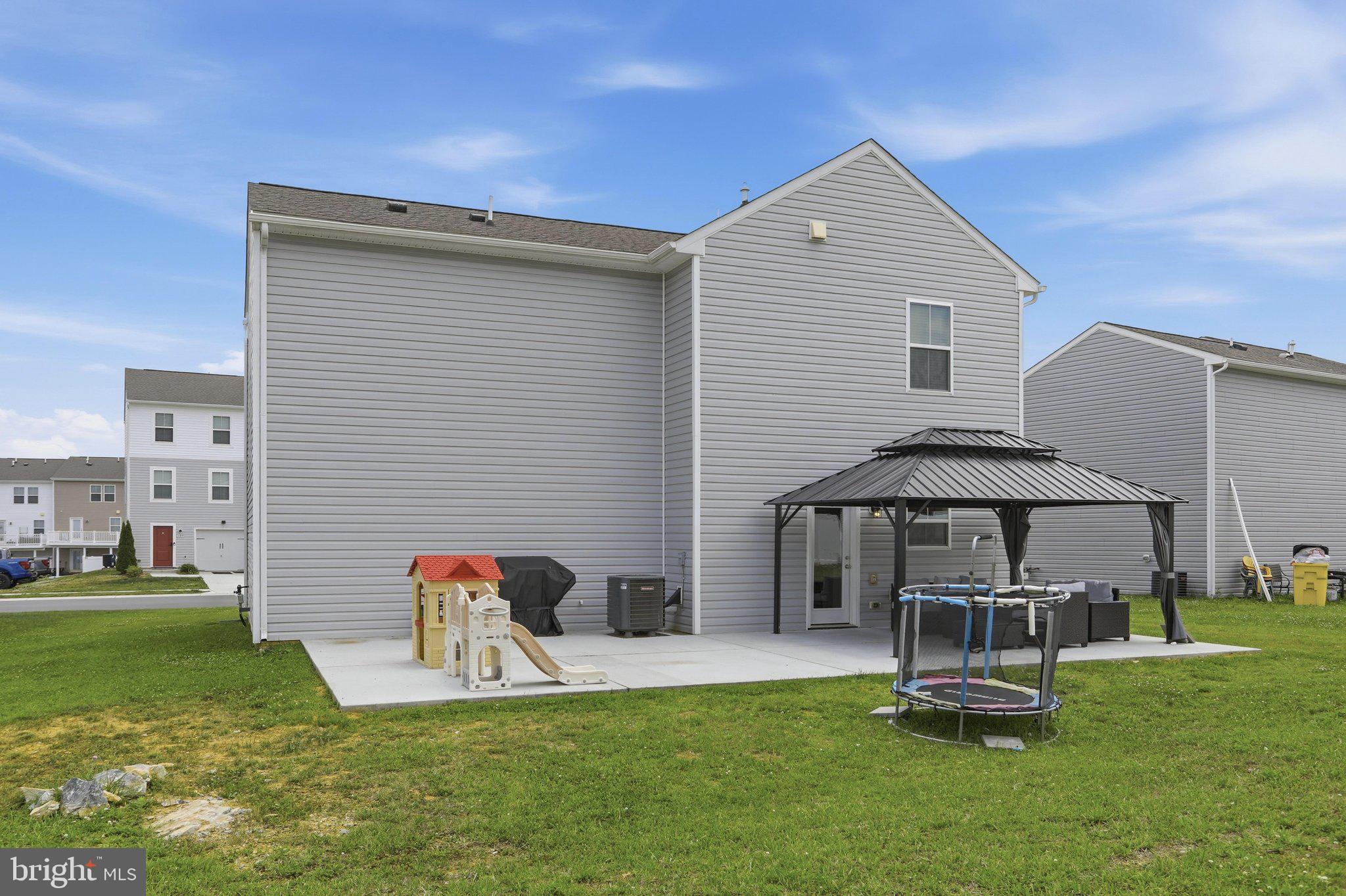 DILLON FARM - Residential