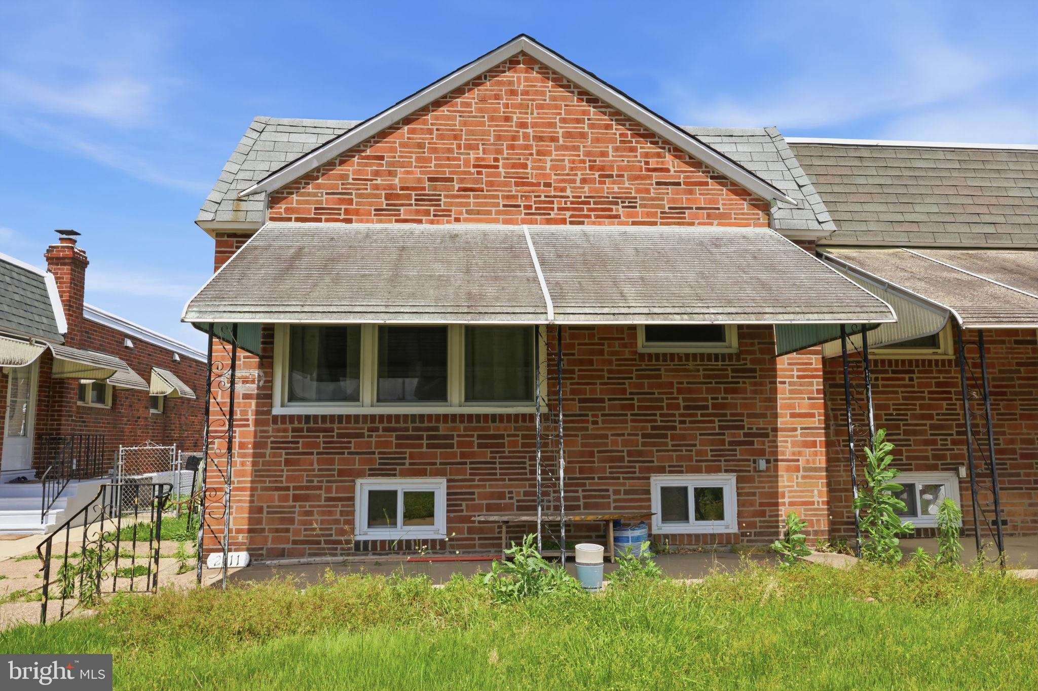 PHILADELPHIA - Residential