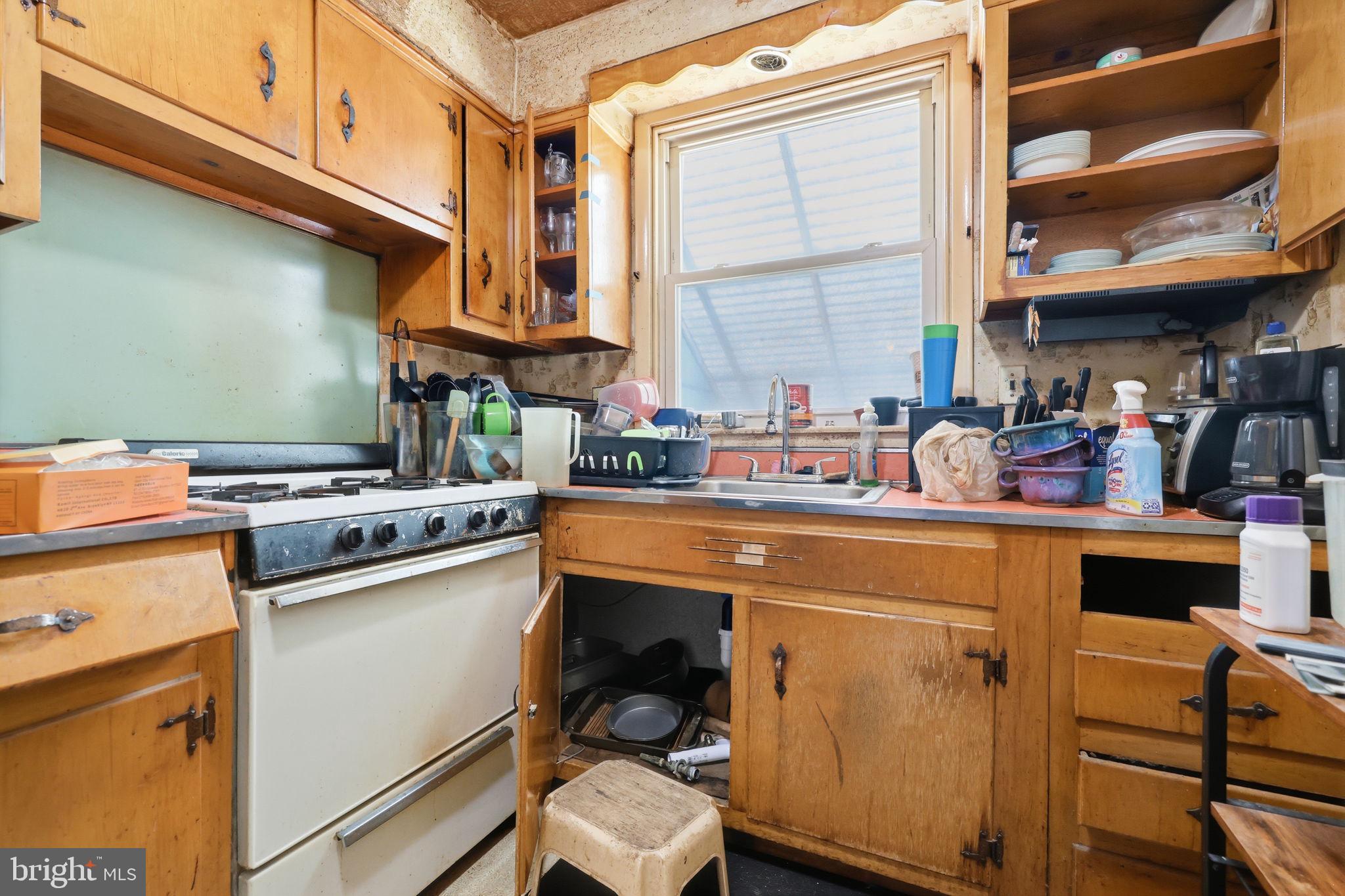 PHILADELPHIA - Residential