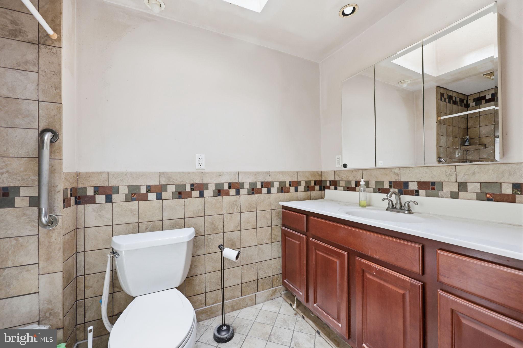PHILADELPHIA - Residential