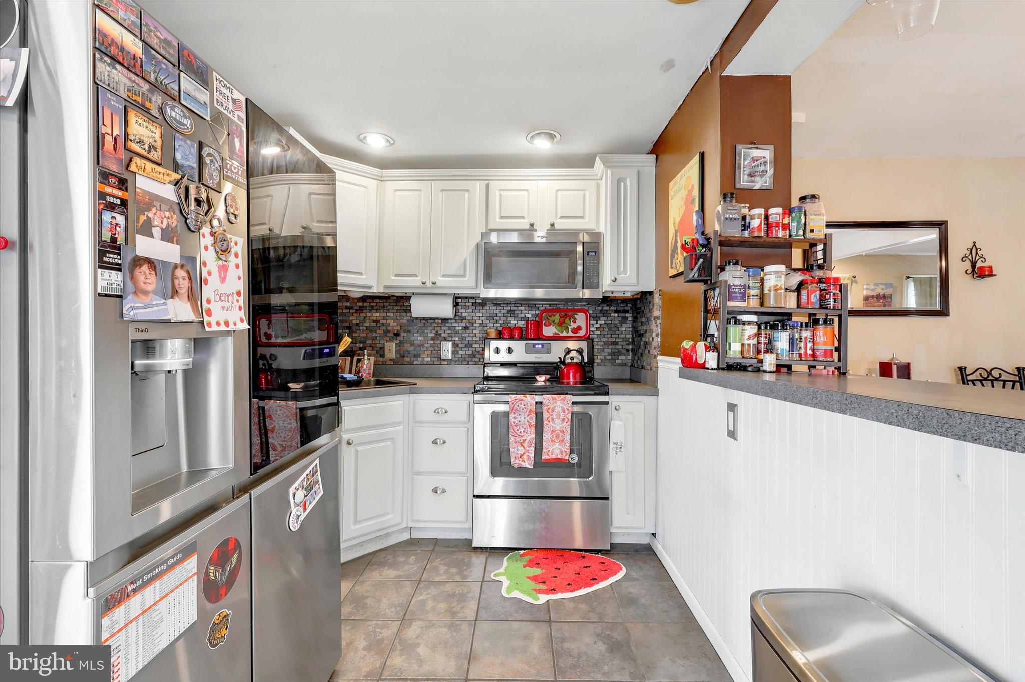 RIDLEY FARMS - Residential