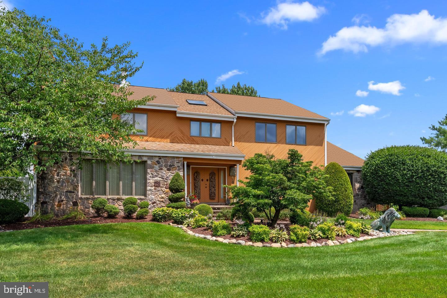 LONG LANE FARMS 2 - Residential