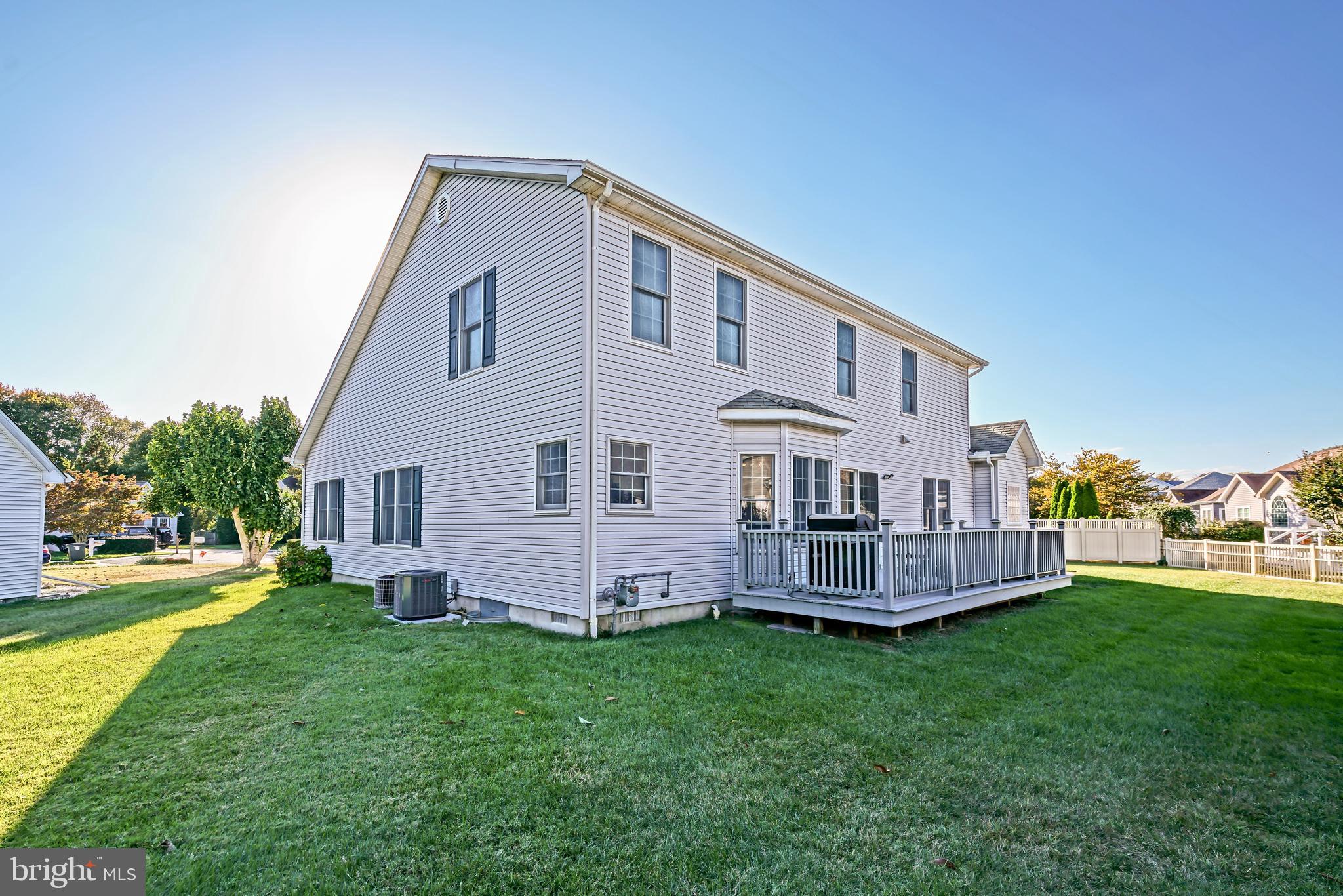 PILOTTOWN VILLAGE - Residential