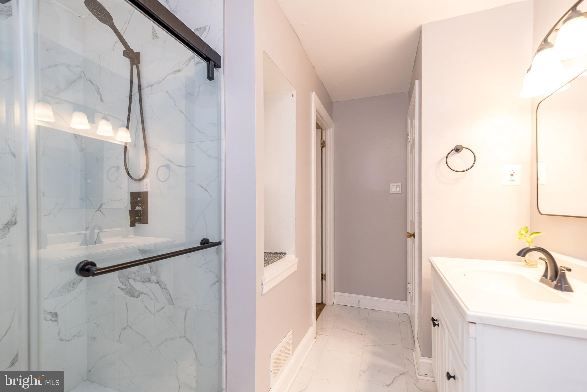 YARDLEY COMMONS - Residential