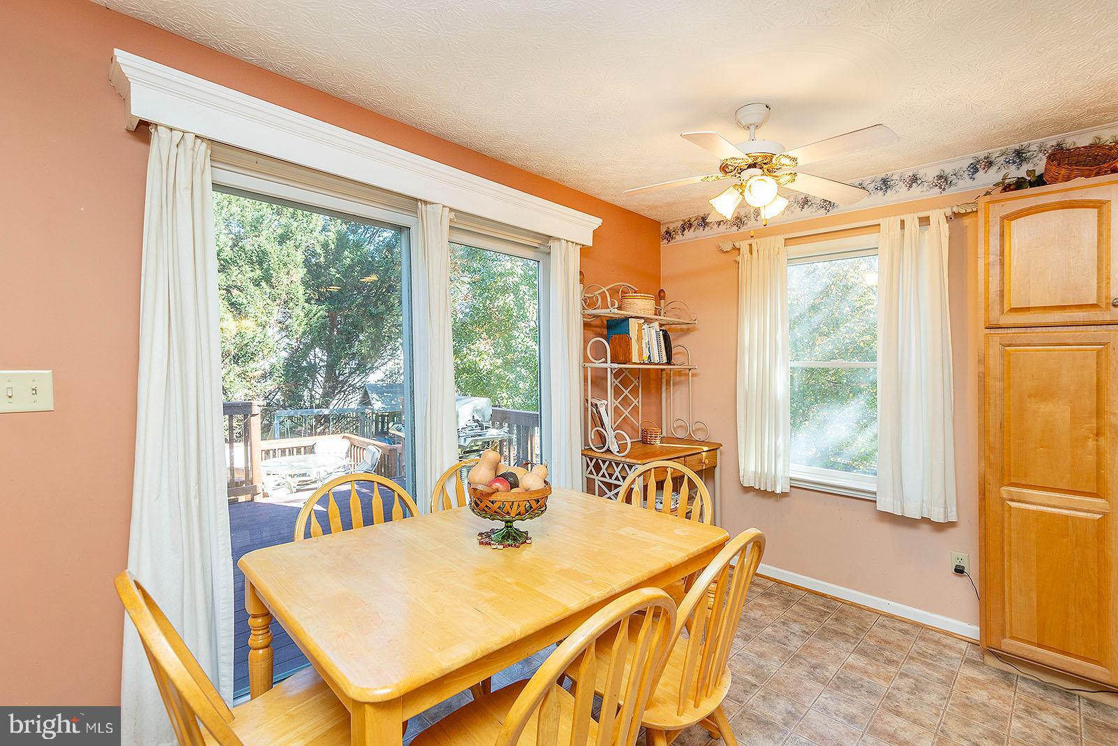 LAKEVIEW - Residential