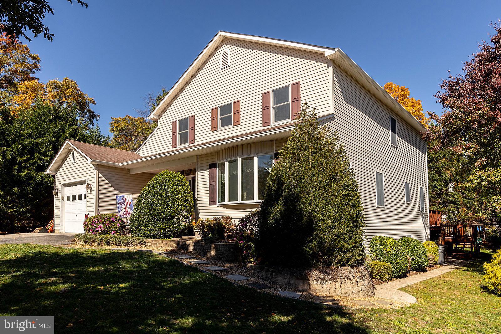 LAKEVIEW - Residential