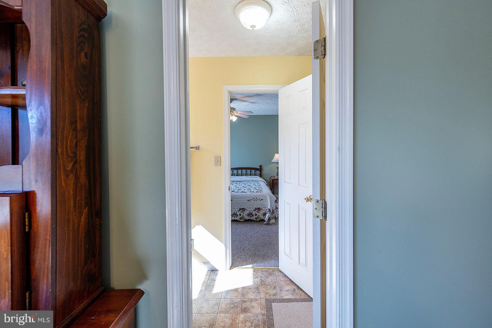 LAKEVIEW - Residential