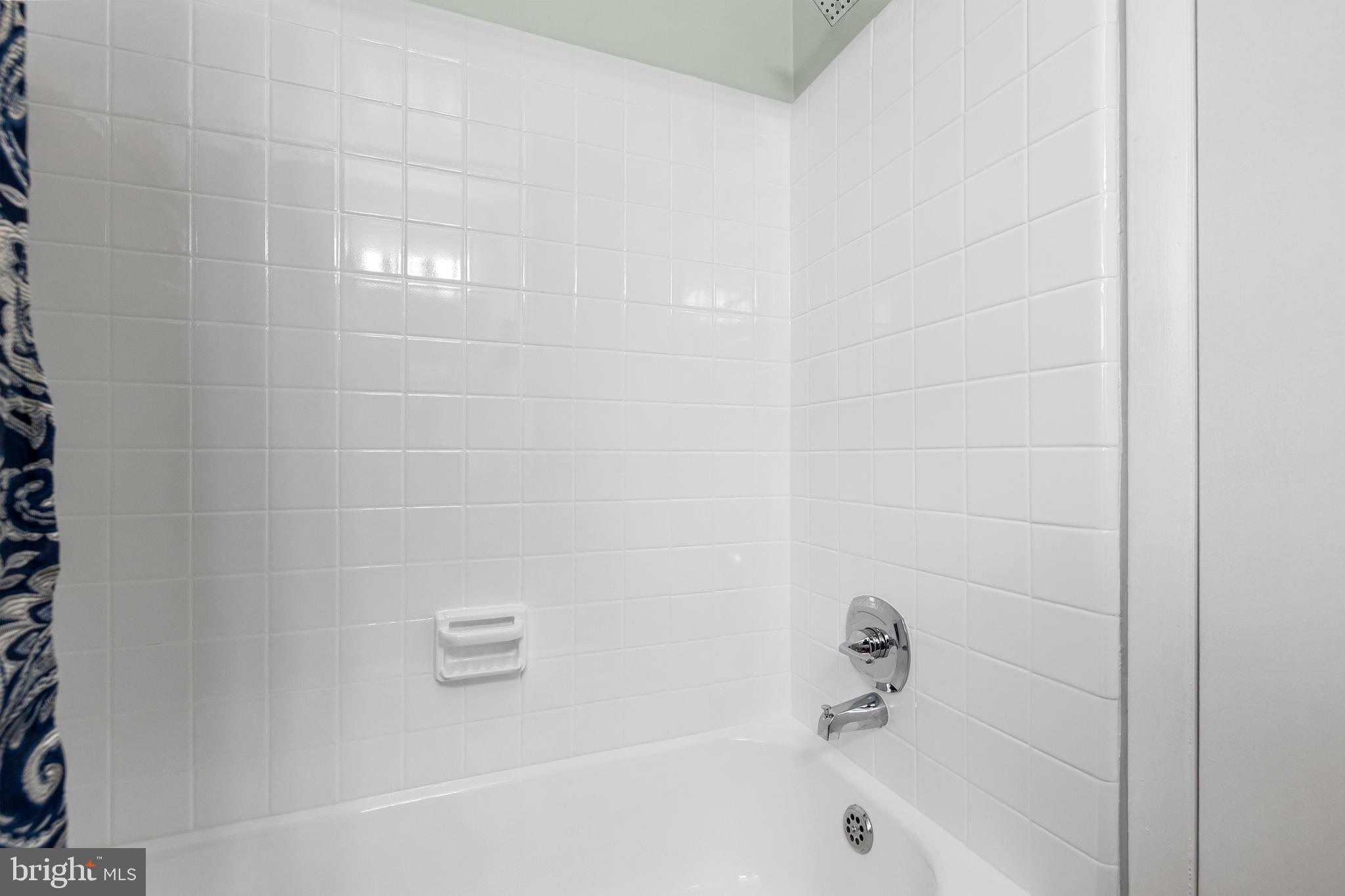 EAST SPRINGBROOK - Residential