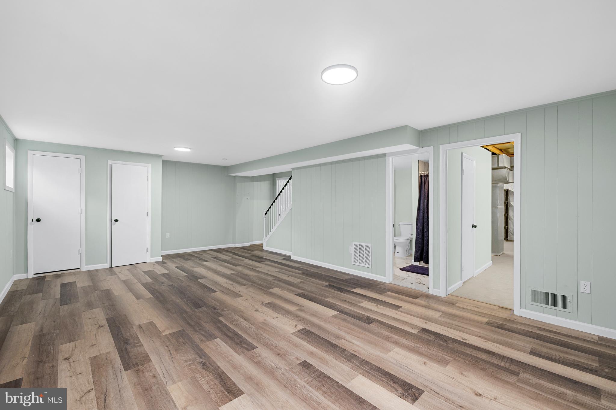 EAST SPRINGBROOK - Residential