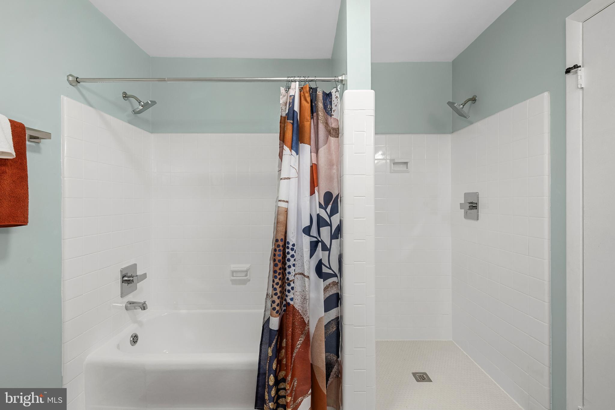 EAST SPRINGBROOK - Residential