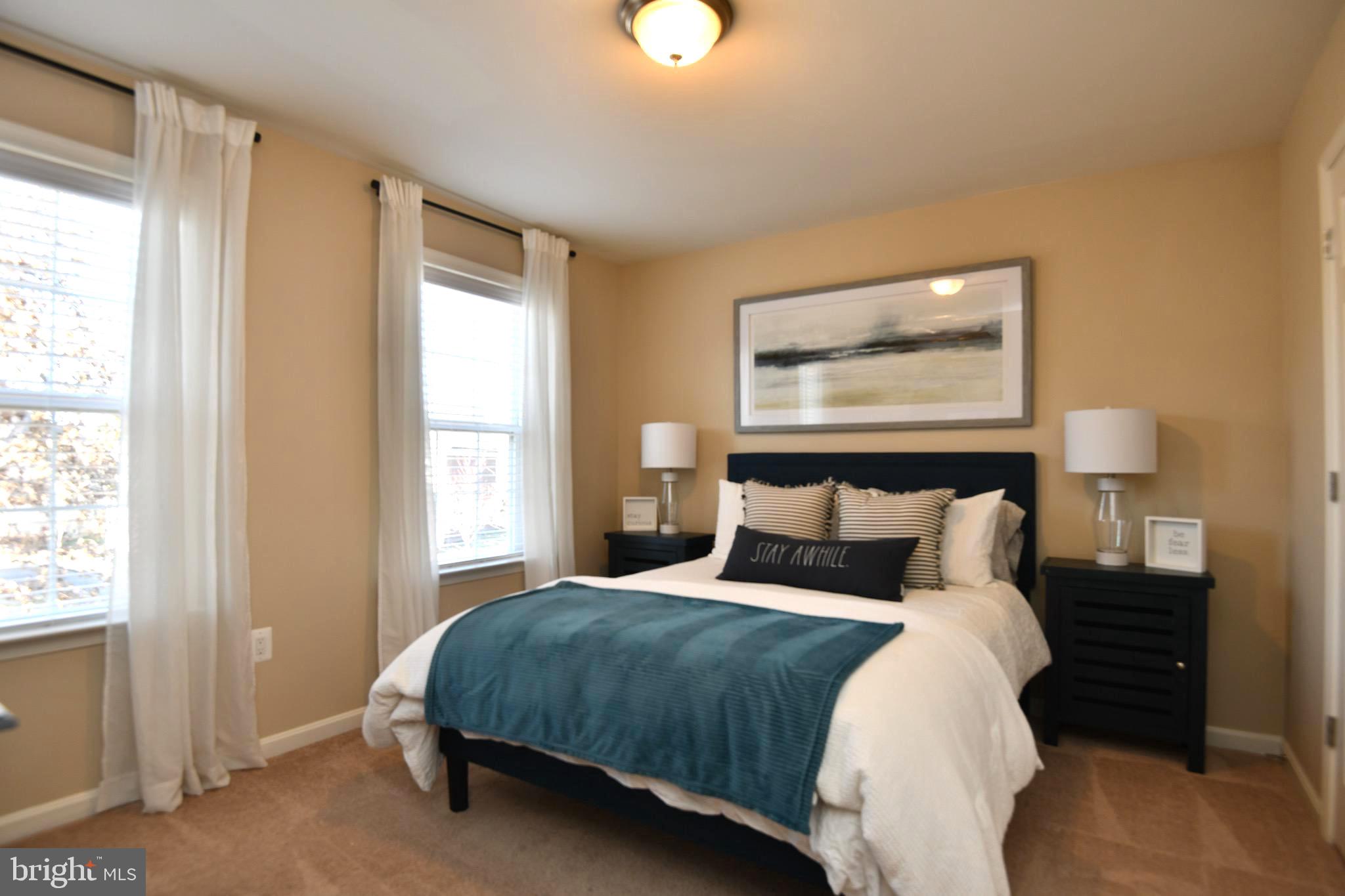 HASTINGS MARKETPLACE - Residential Lease