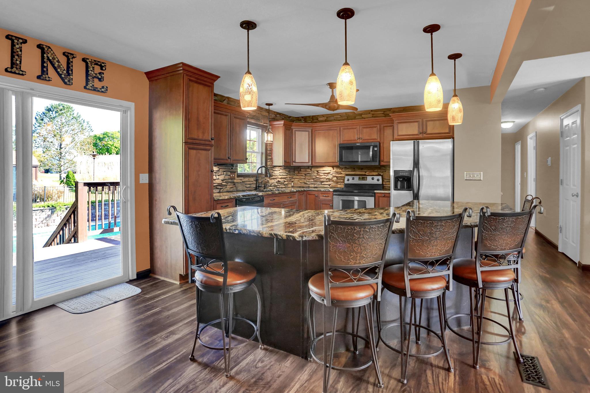 LAKE MEADE - Residential