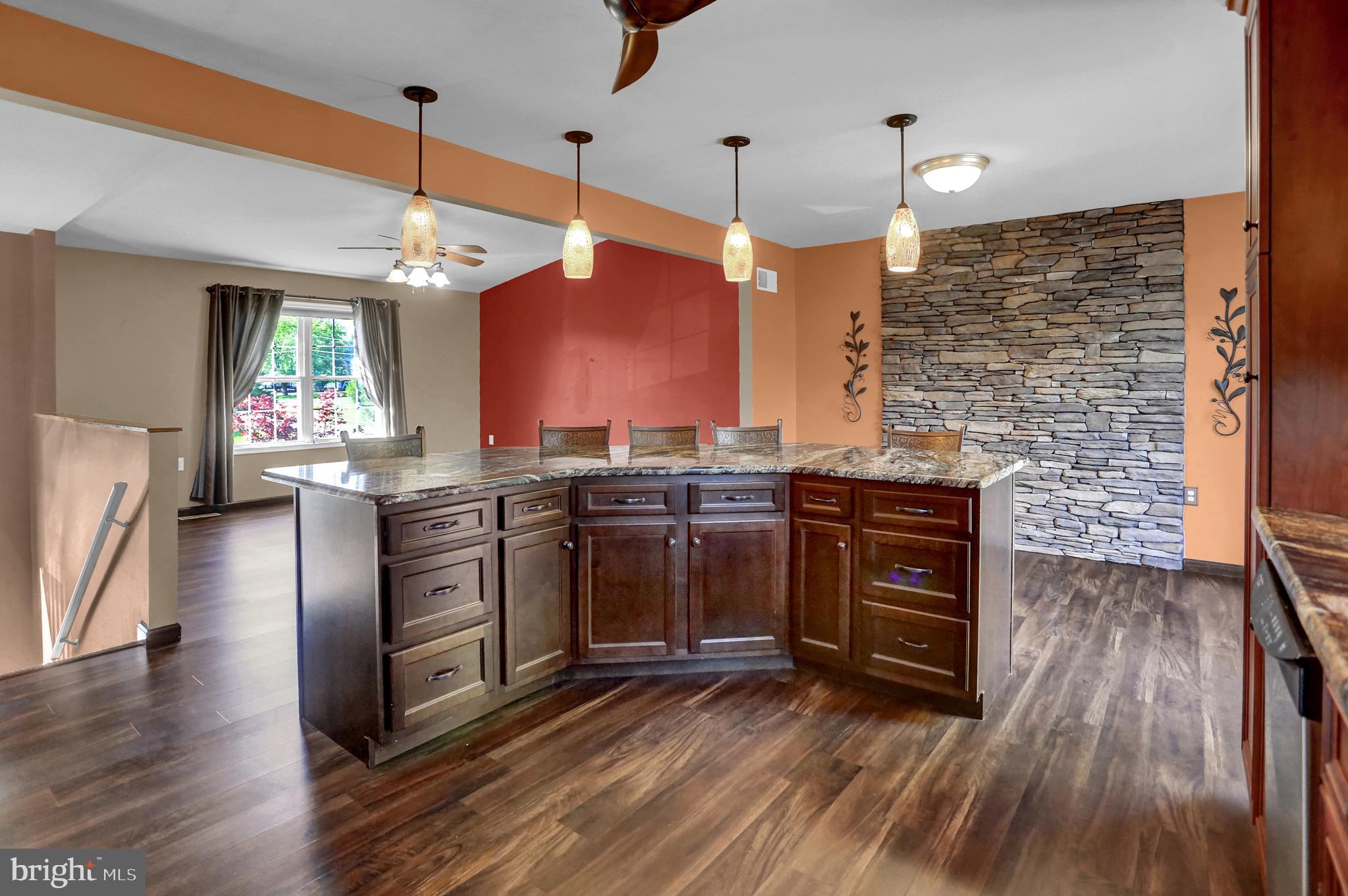 LAKE MEADE - Residential