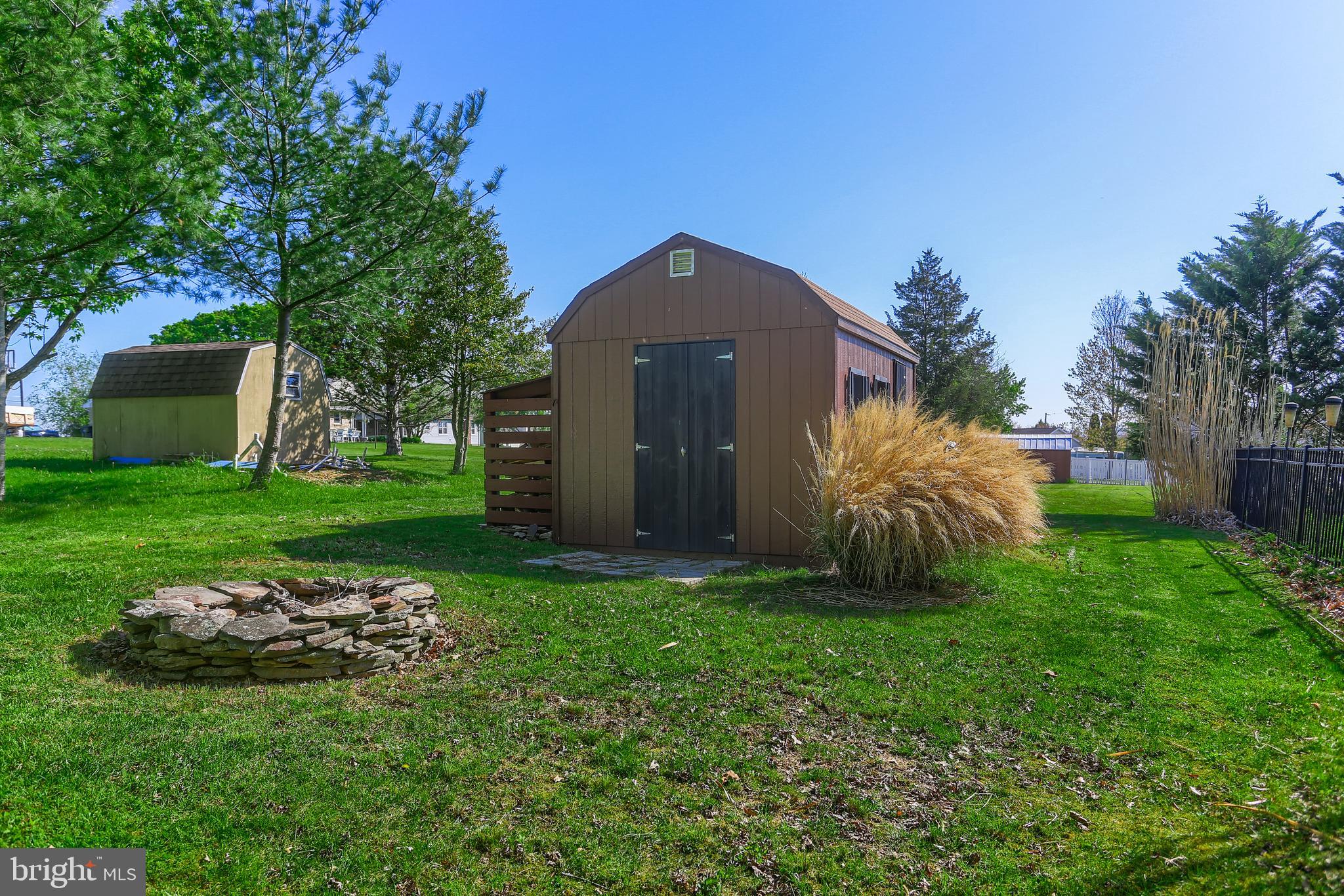 LAKE MEADE - Residential