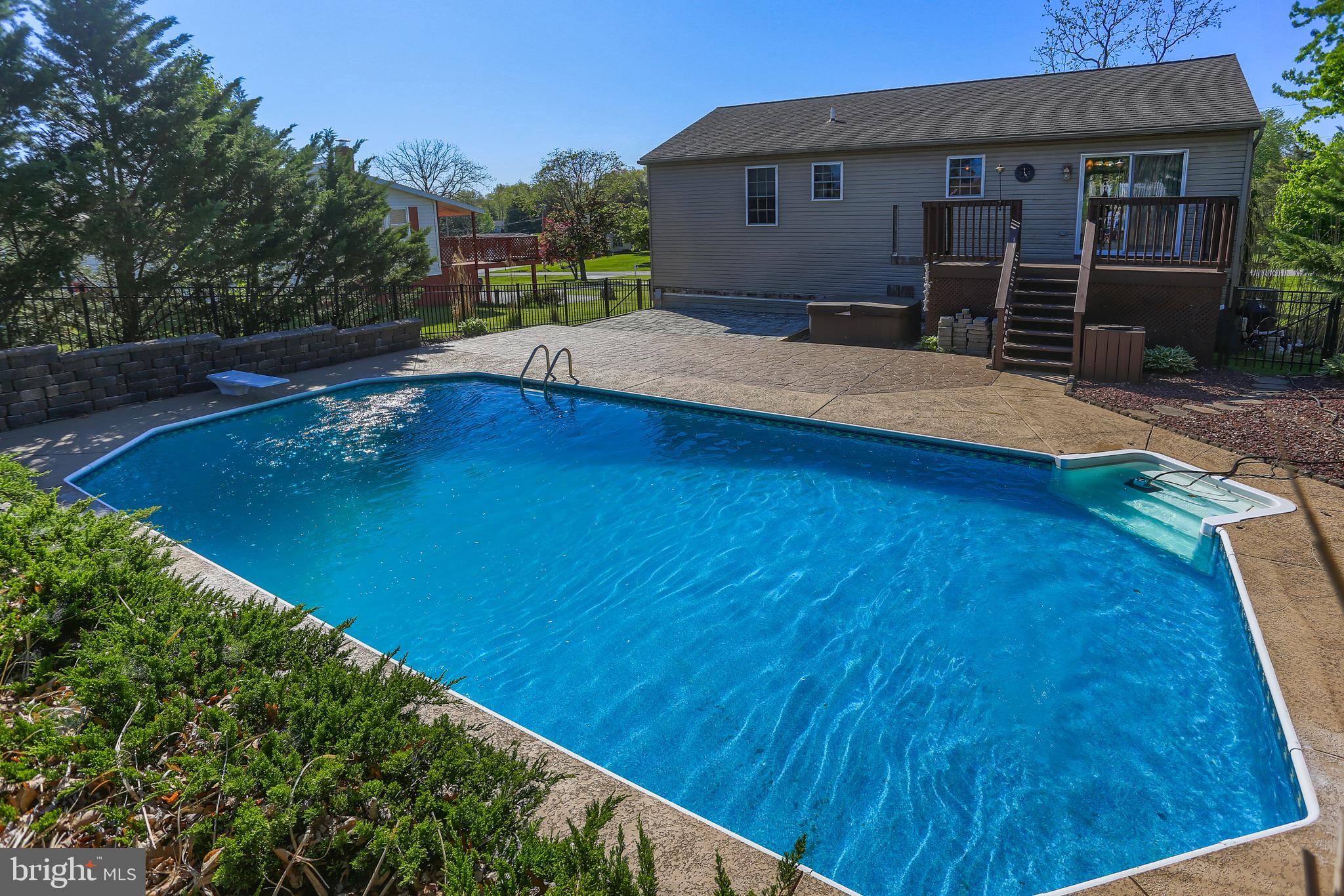 LAKE MEADE - Residential