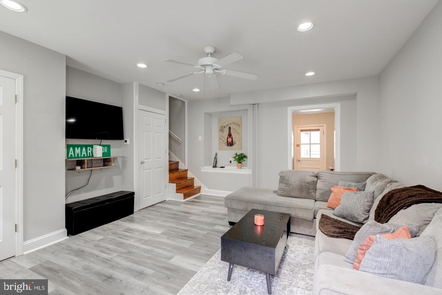 MANAYUNK - Residential Lease