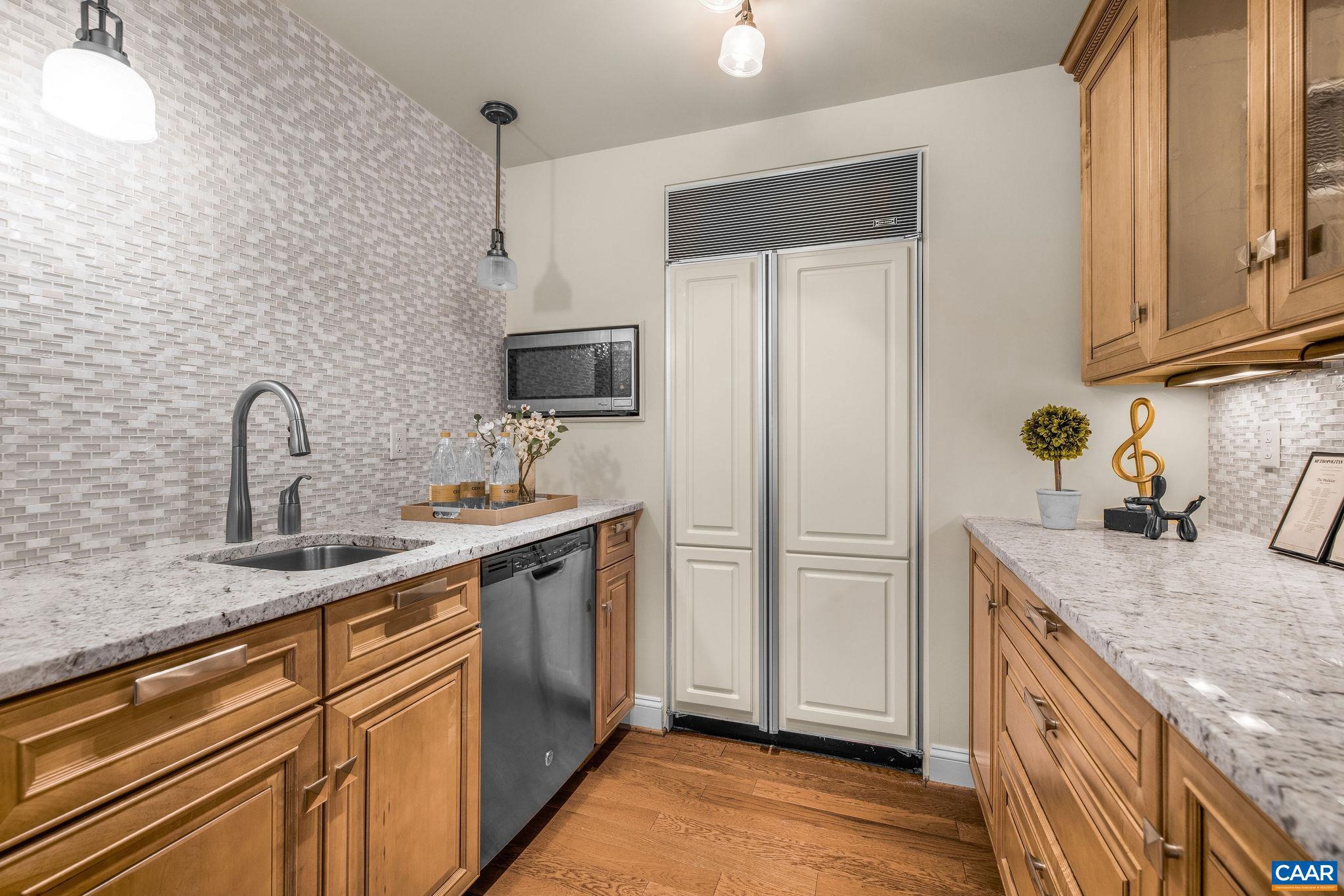 MILTON VILLAGE - Residential