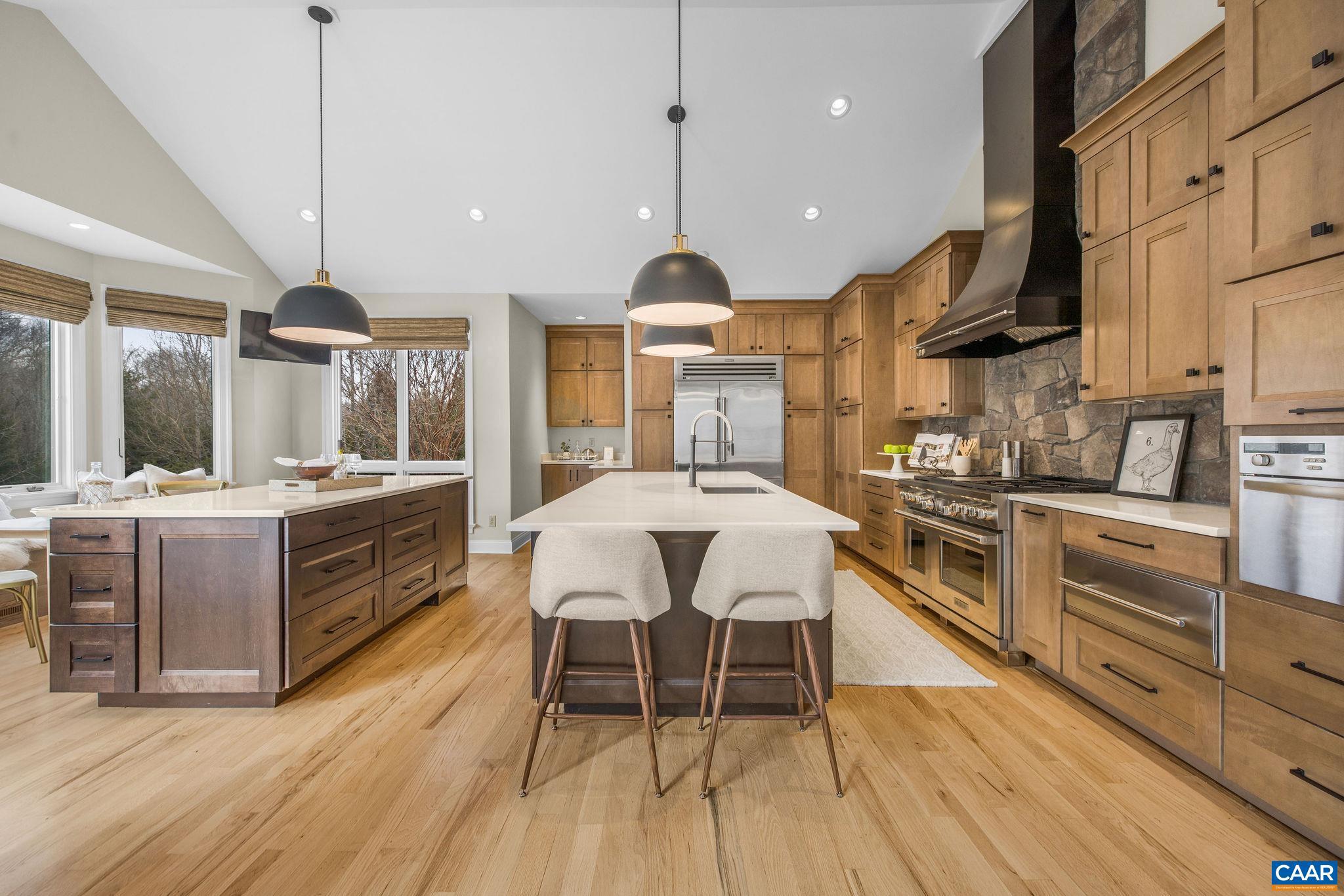 MILTON VILLAGE - Residential