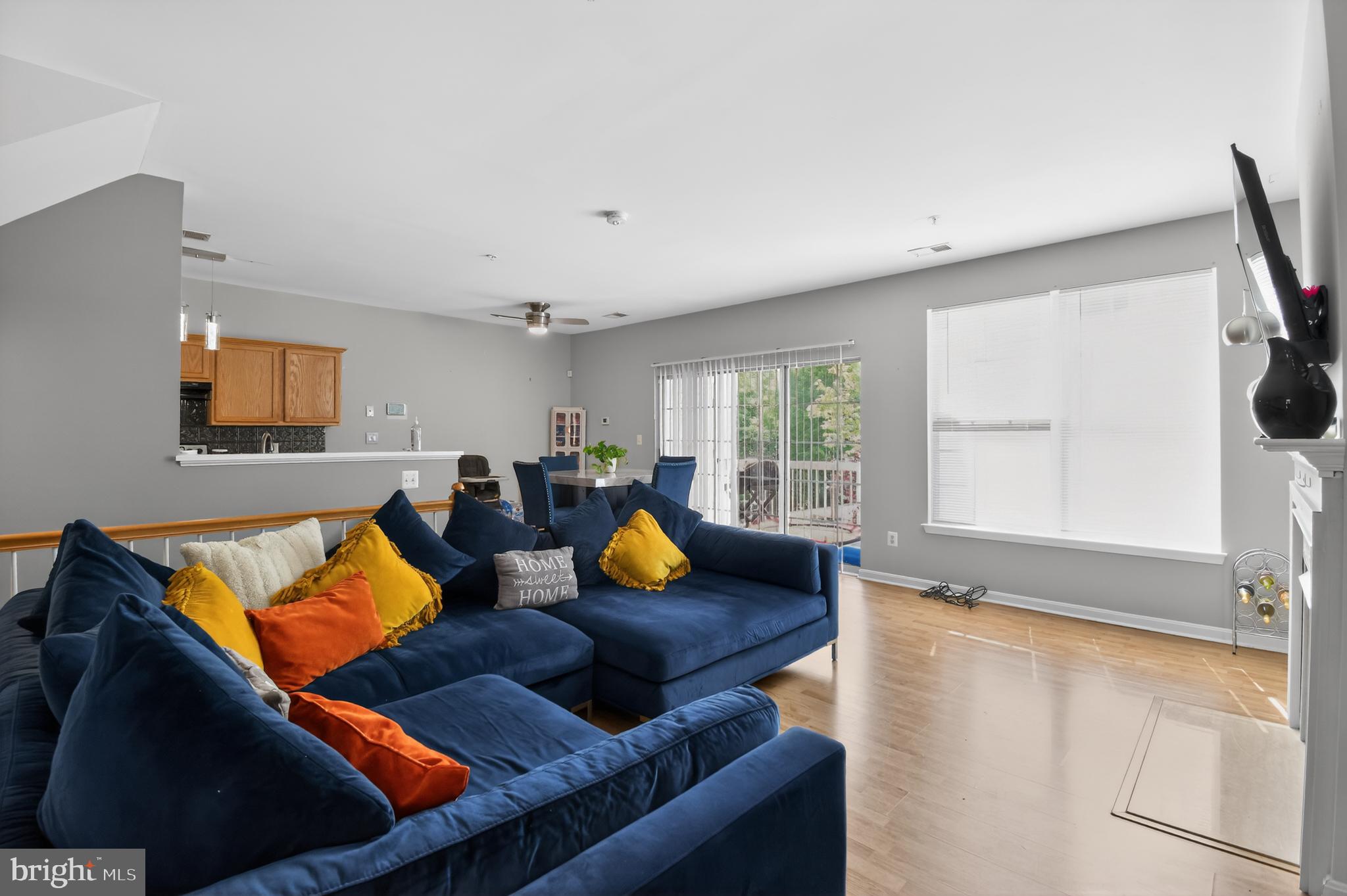 HAMPSHIRE HALL CONDO - Residential
