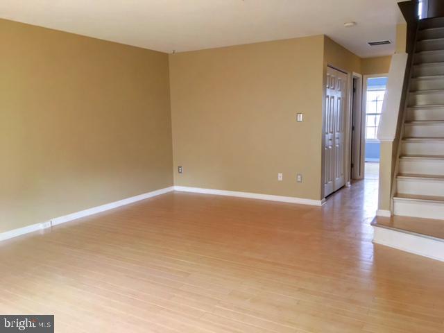 TRAILSIDE - Residential Lease