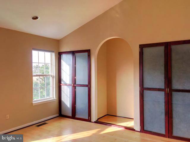 TRAILSIDE - Residential Lease