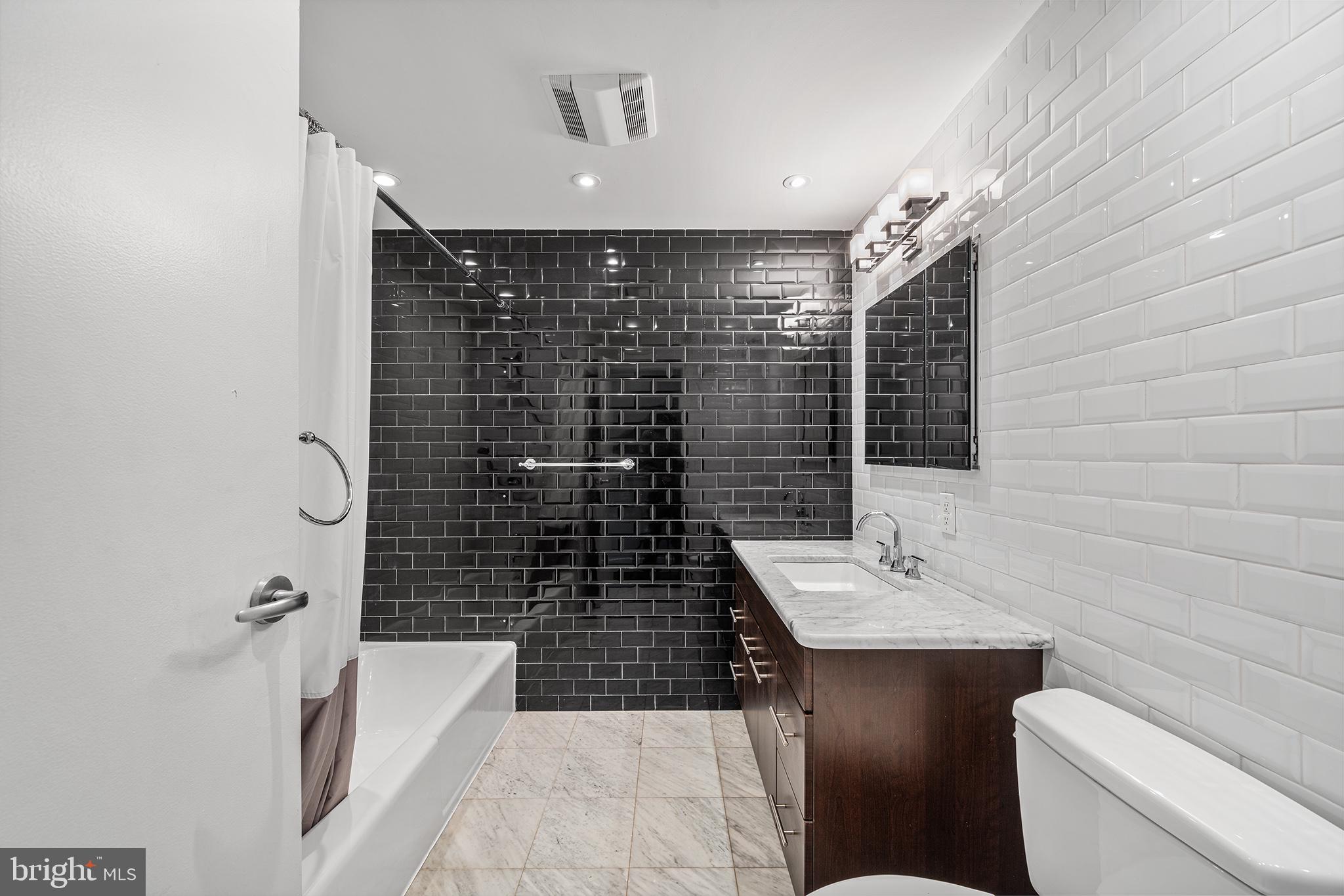 FAIRMOUNT - Residential