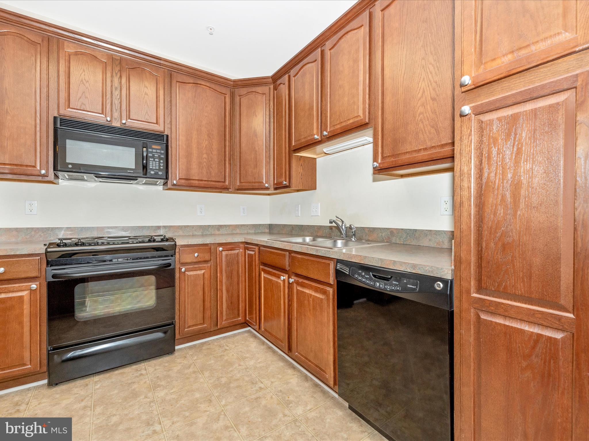 MILL CROSSING - Residential