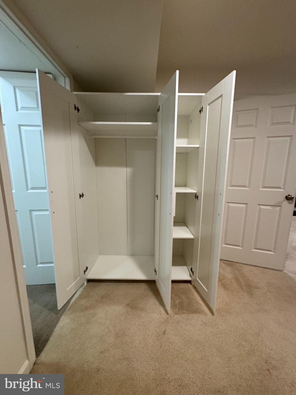 PORT POTOMAC - Residential Lease