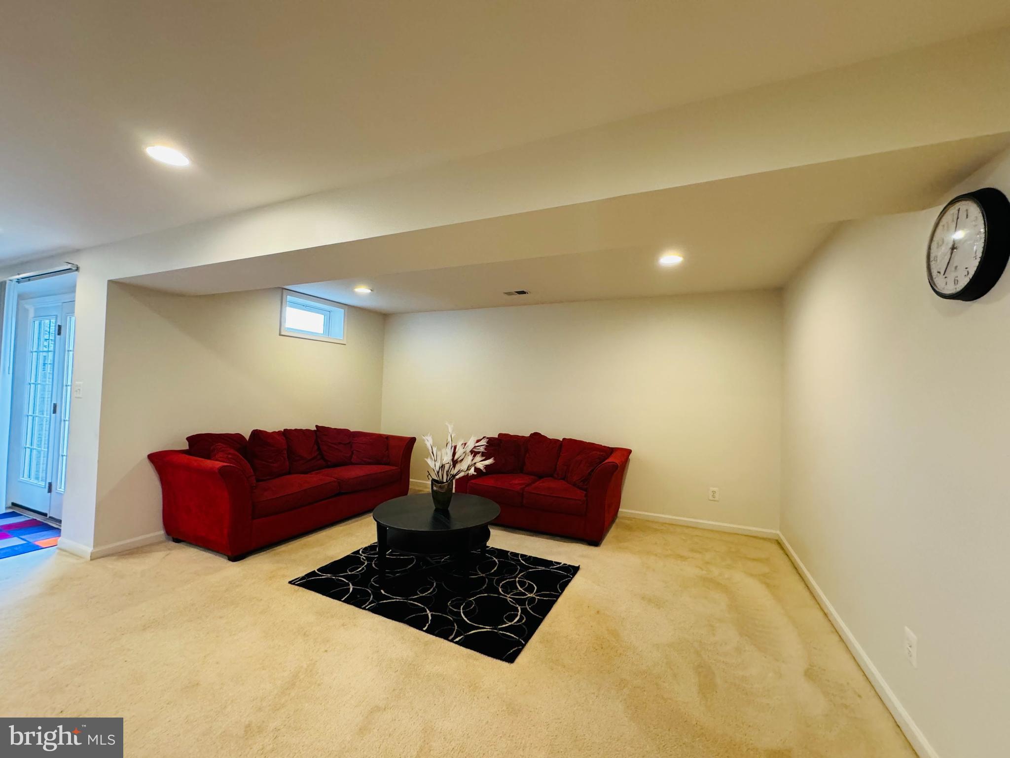 PORT POTOMAC - Residential Lease